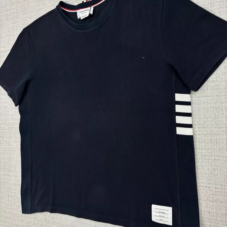 Thom Browne Thom Browne Solid color round-neck four-bar pullover short Size US XXL / EU 58 / 5 - 3 Thumbnail