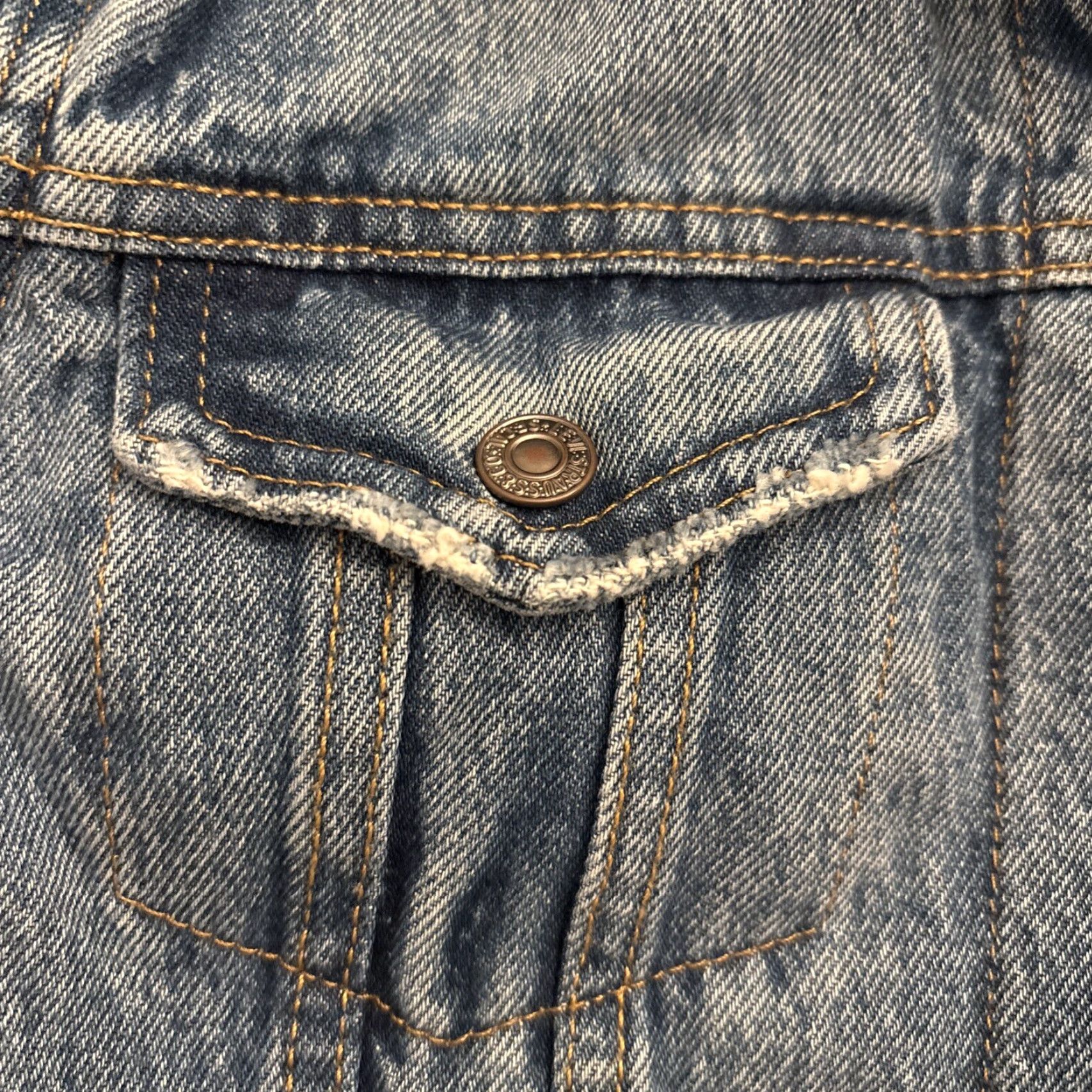 Levi's VINTAGE Levi's Premium Denim Jacket Womens XS Blue Sherpa Lined Classic Retro 00s Size XS / US 0-2 / IT 36-38 - 2 Thumbnail