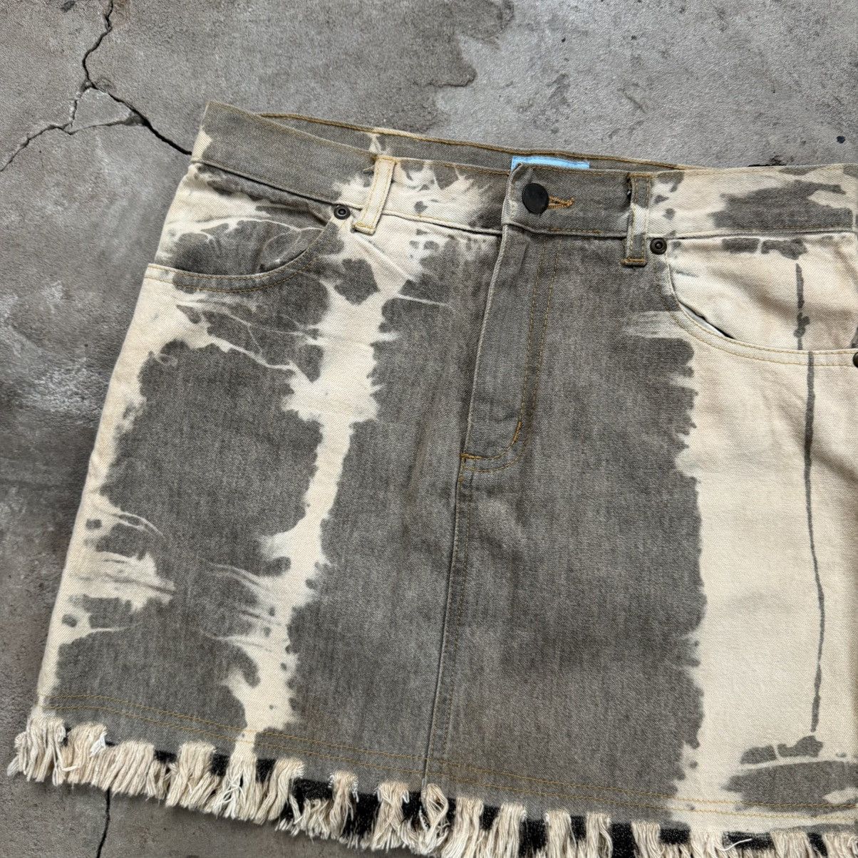 Japanese Brand Y2K Zebra Blue Denim Tie Die Mini Skirt Size 26" / US 2 / IT 38 - 4 Thumbnail
