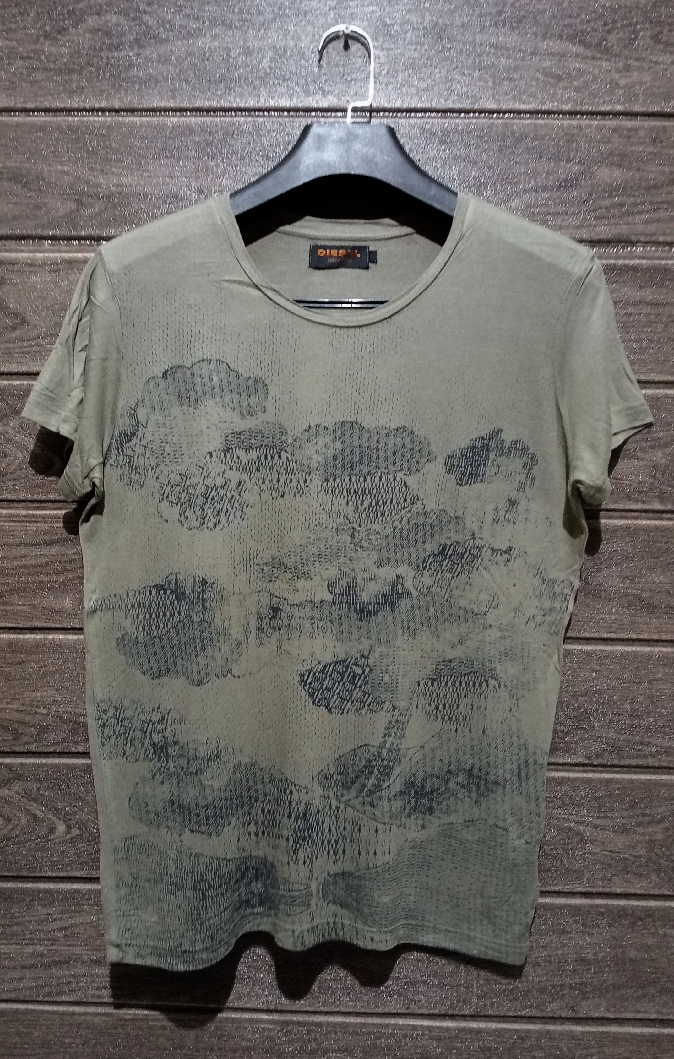 Diesel Black Gold Vintage Diesel Black Gold Edition Art Tee Very Rare Size US M / EU 48-50 / 2 - 1 Thumbnail
