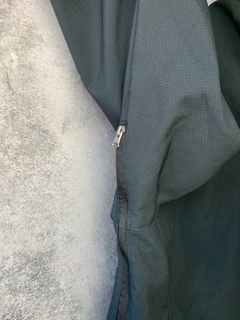 Other OEX Jacket Large Grey SoftShell Outdoor Hiking Full Zip Top Size US L / EU 52-54 / 3 - 13 Thumbnail