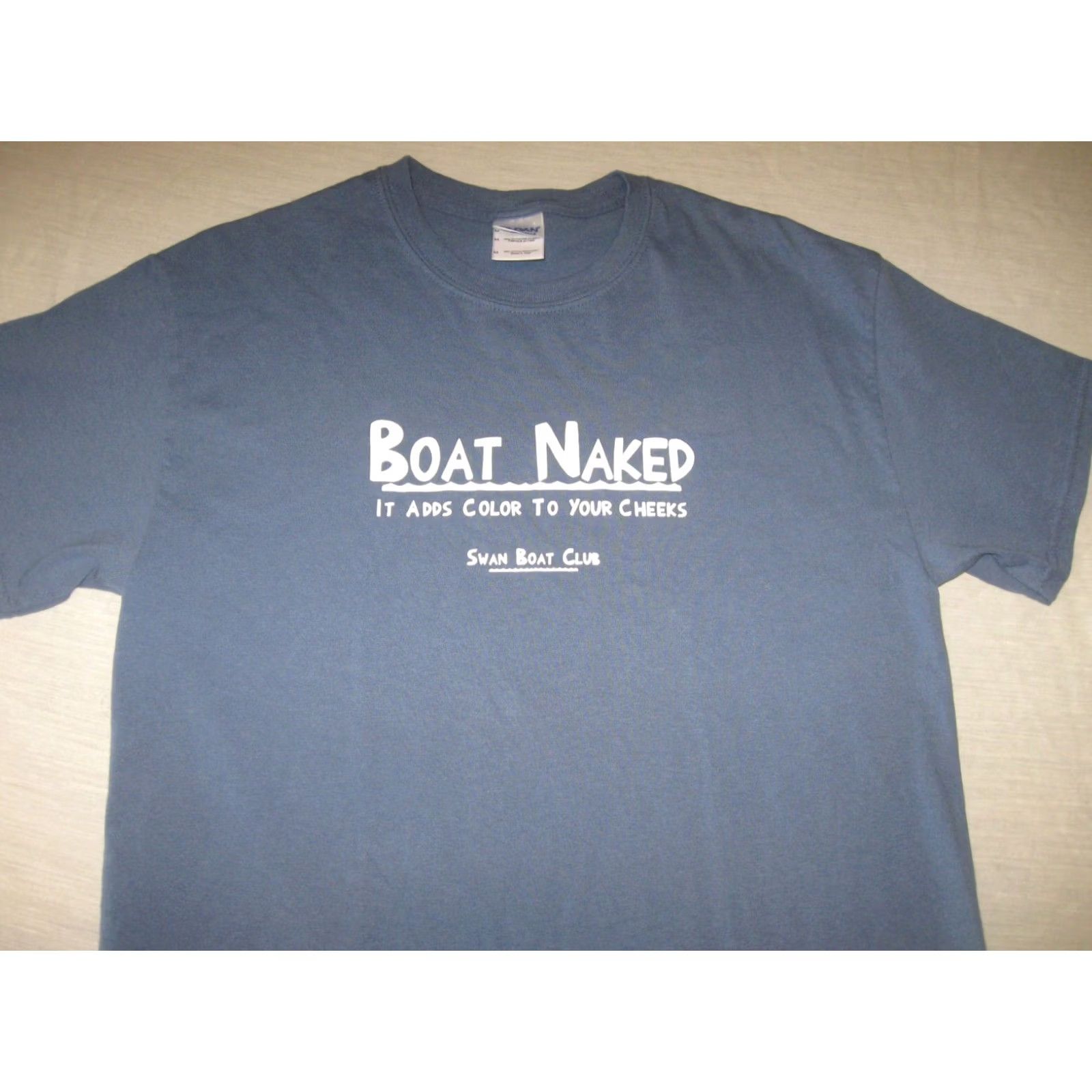 Gildan Swan Boat Club Boat Naked T Shirt Mens Medium Blue Gildan Cotton 2010-2019 Funny Graphics Sailor Shirt Slim Fit Streetwear Size US M / EU 48-50 / 2 - 2 Thumbnail