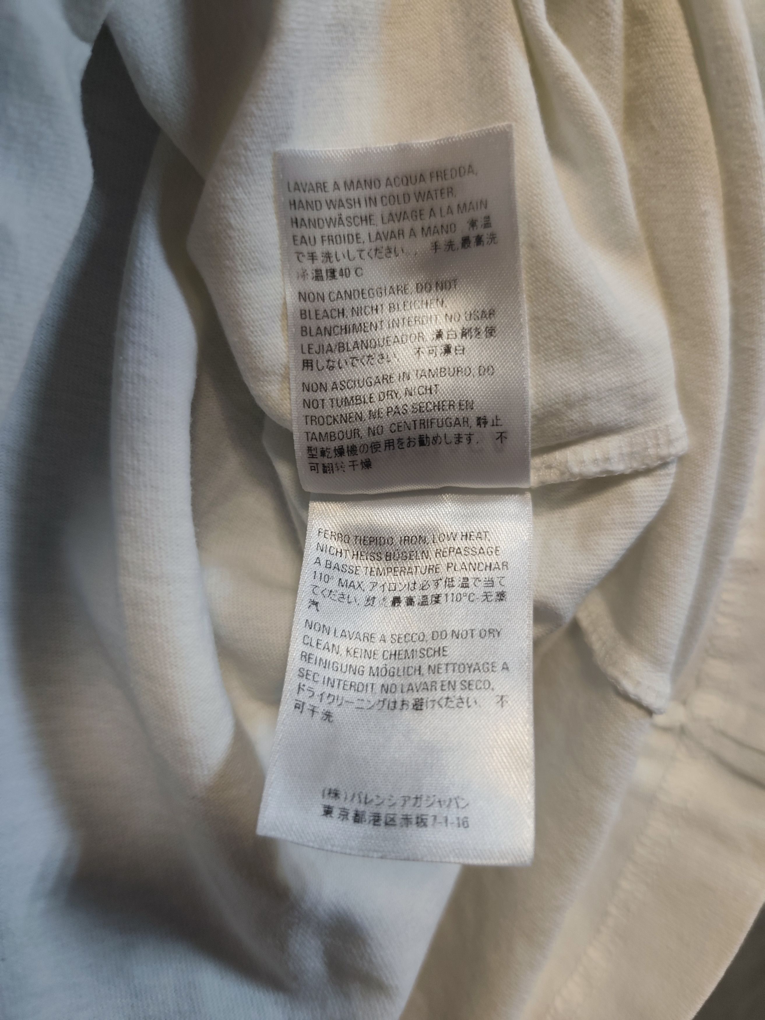 Balenciaga Balenciaga Lipstick Tee Size US L / EU 52-54 / 3 - 8 Thumbnail