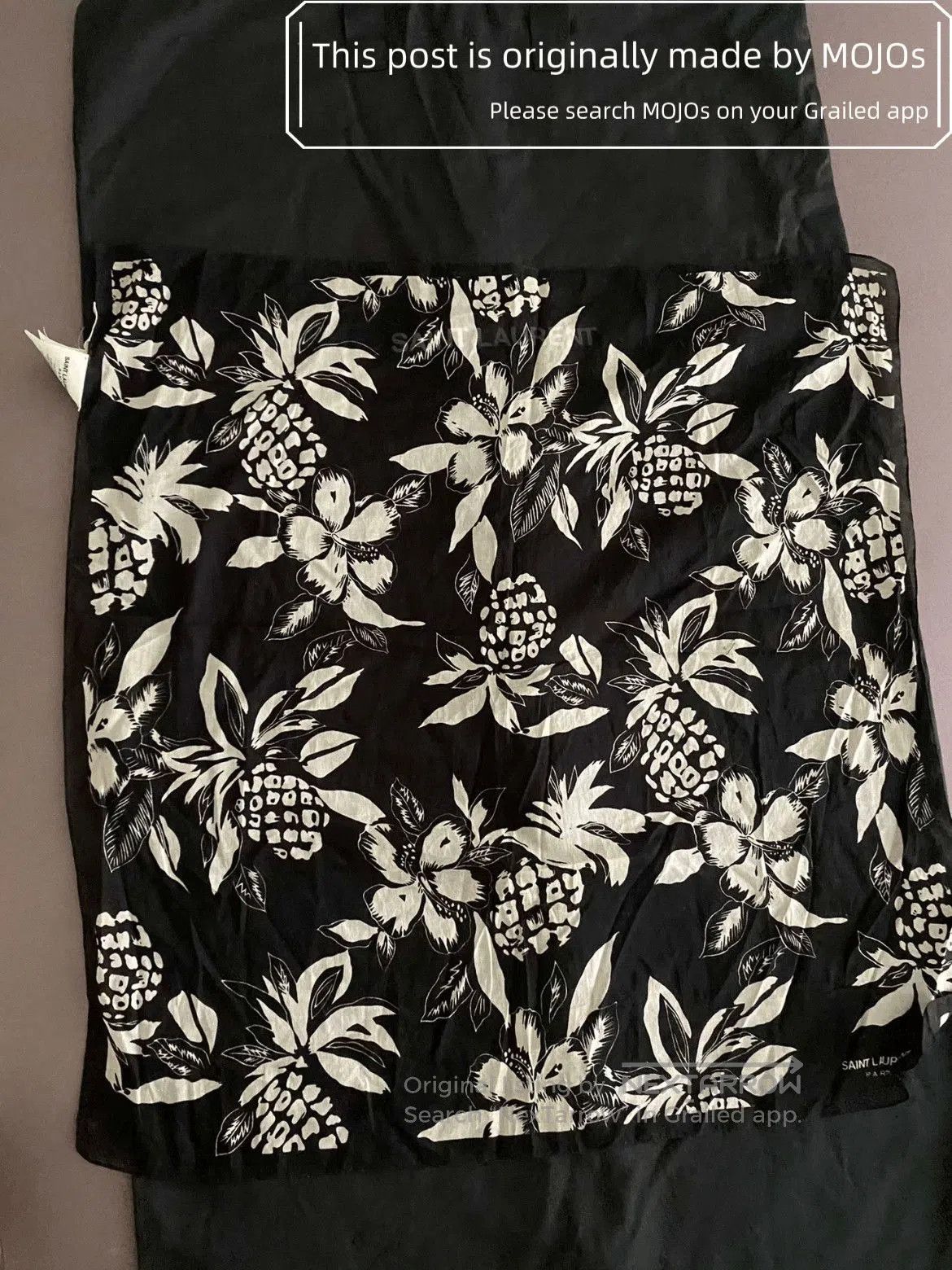Saint Laurent Paris Saint Laurent Paris 16AW Pineapple Pattern Silk Scarf mojos Size ONE SIZE - 1 Thumbnail