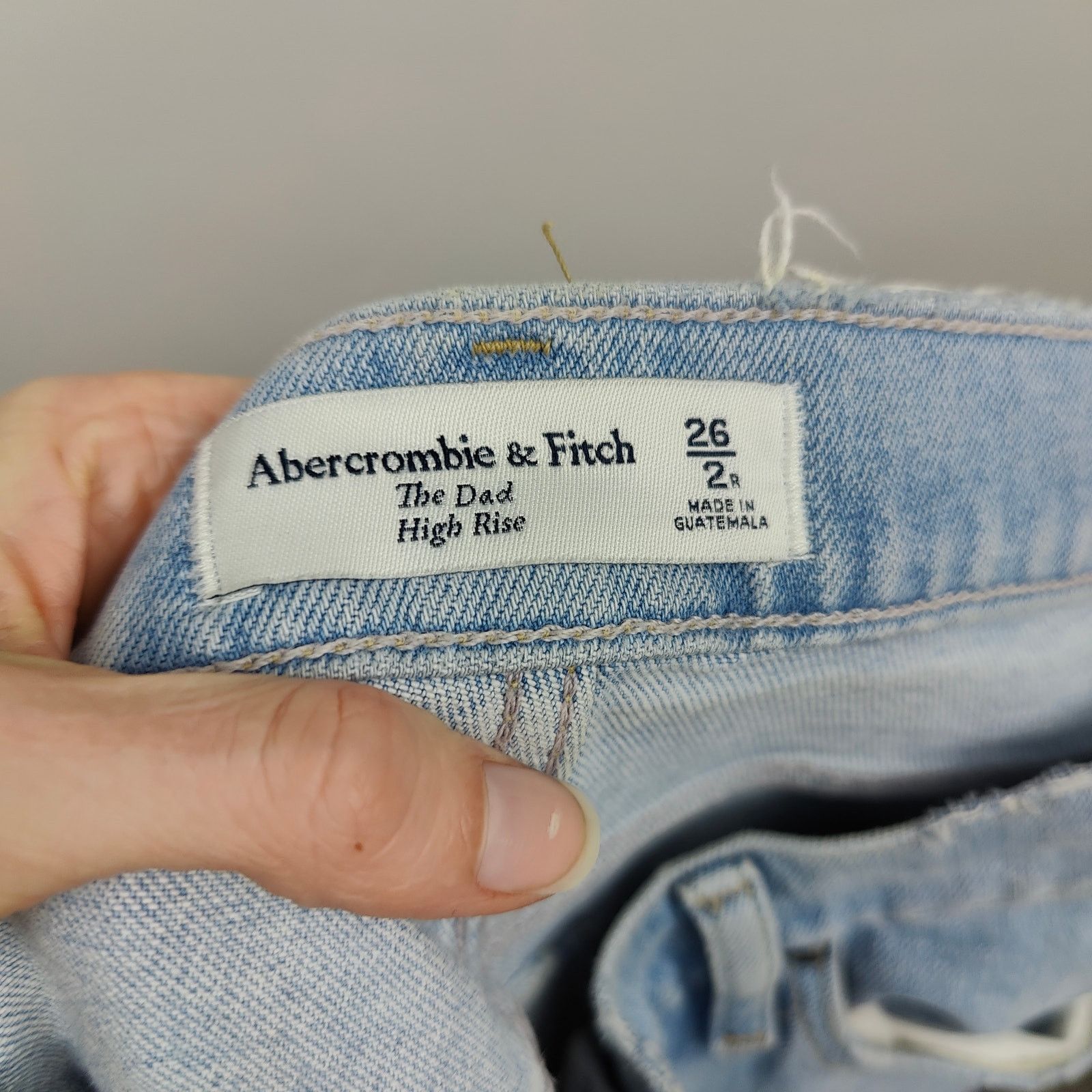Abercrombie & Fitch Abercrombie & Fitch The Dad Straight Jeans 26 2R Cross Waist Size 26" / US 2 / IT 38 - 6 Thumbnail