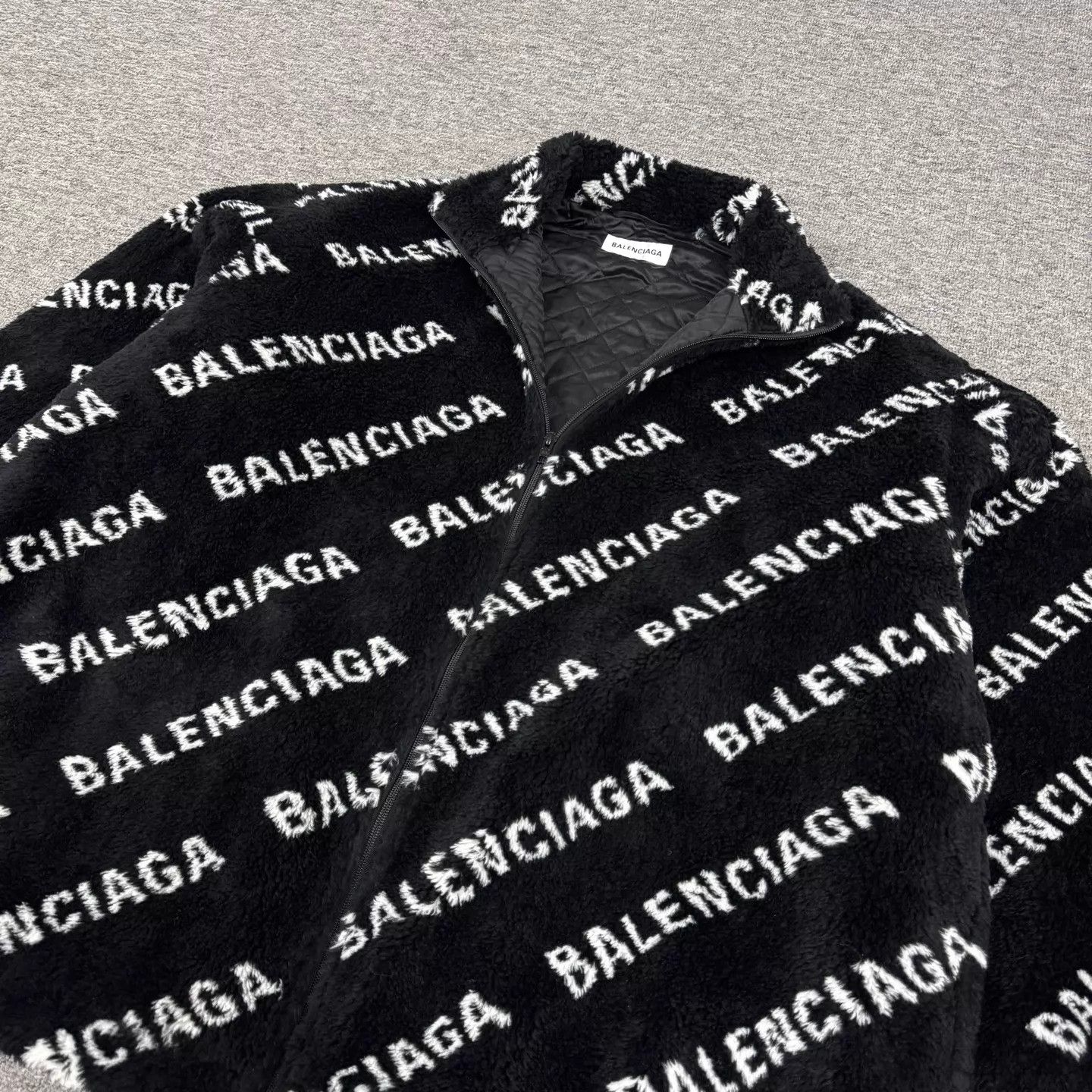 Balenciaga Balenciaga Teddy Zip Jacket Allover Print Size 34 Size XXS / US 00 / IT 34 - 4 Thumbnail