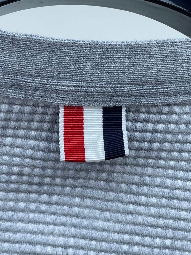 Thom Browne Thom browne THIN WAF-POCKET CARDIGAN JACKET 2504-Nextarrow Size US S / EU 44-46 / 1 - 3 Thumbnail
