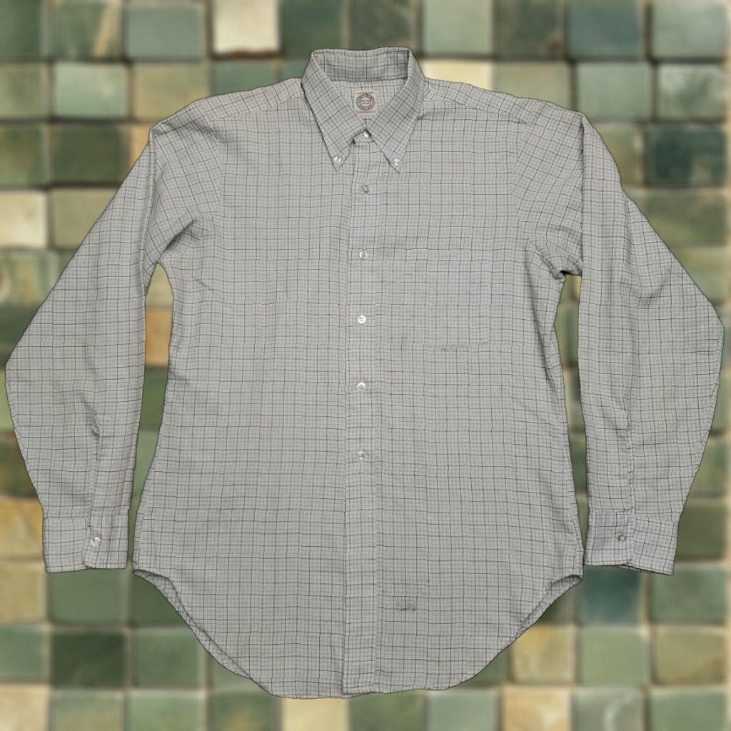 Arrow VINTAGE Arrow Shirt Mens Large Green Check Decton Oxford Tapered Made in USA 60s 70s Size US L / EU 52-54 / 3 - 1 Thumbnail