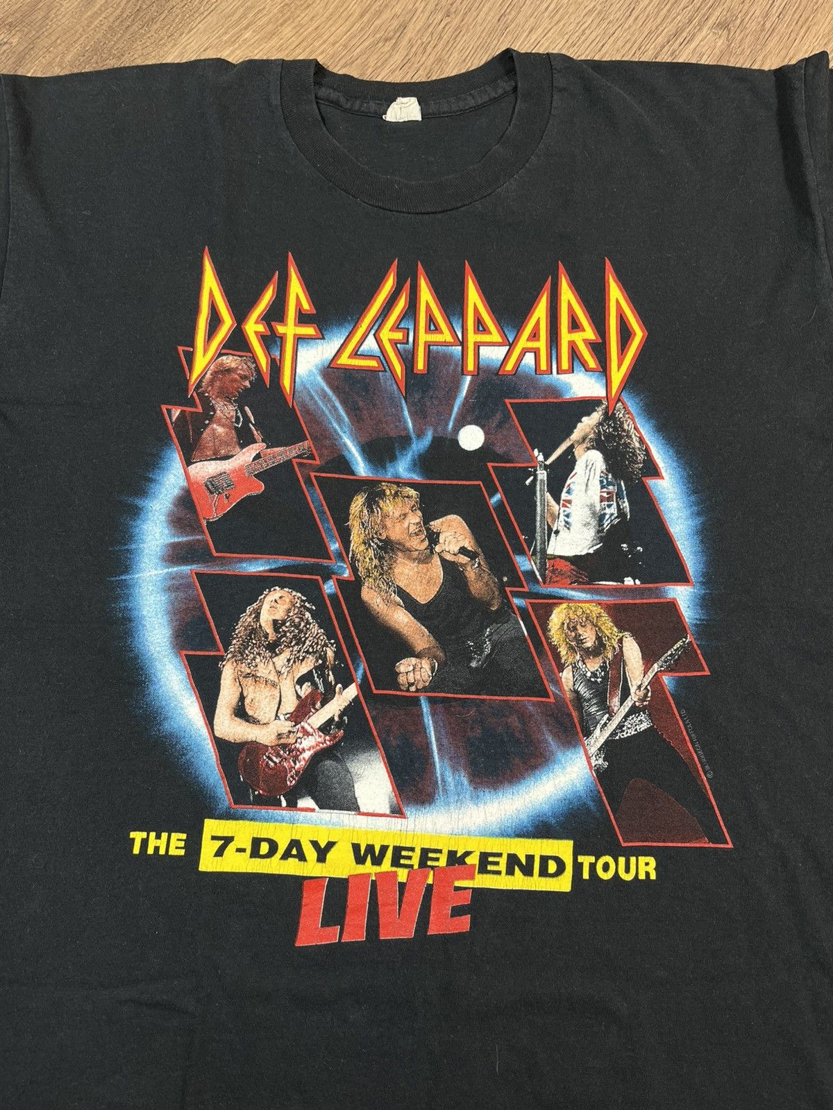 Def Leppard 1993 Def Leopard x 7 Days A Week Size US XL / EU 56 / 4 - 2 Thumbnail