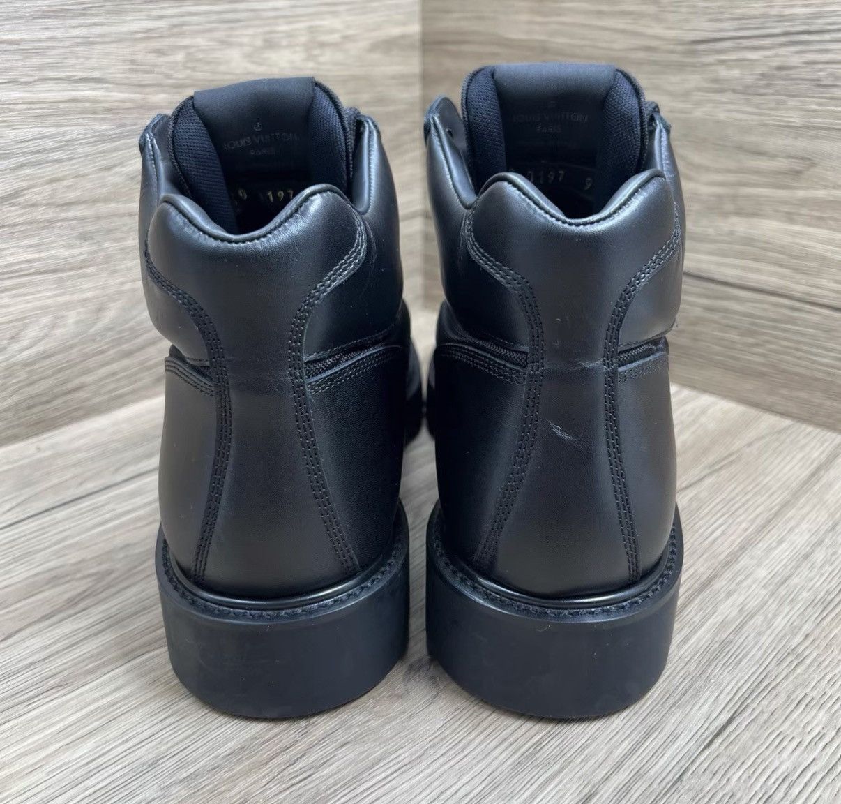 Louis Vuitton Louis Vuitton Damier Graphite Black Logo Ankle Boots J41 Size US 9.5 / EU 42-43 - 4 Thumbnail