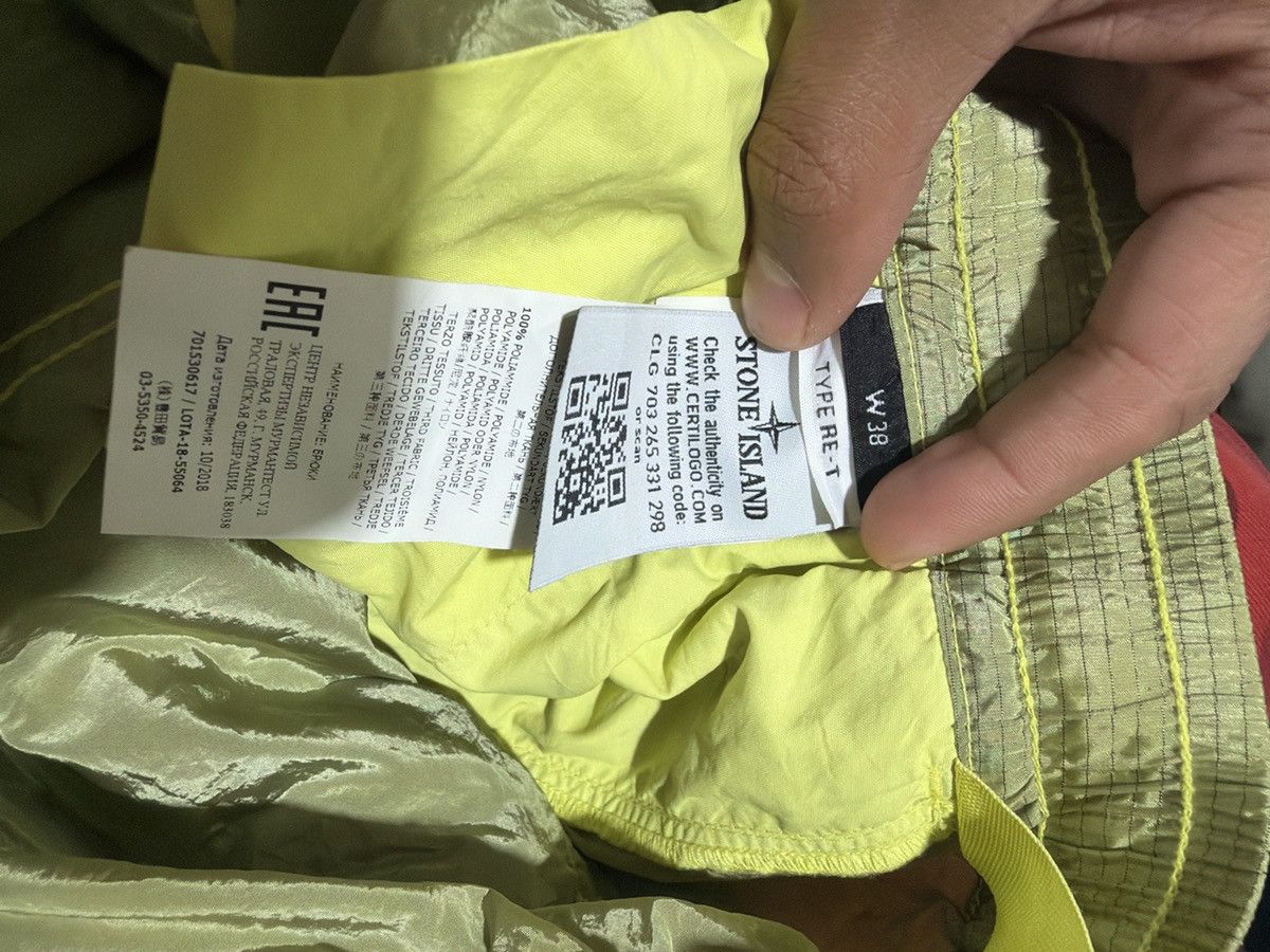 Stone Island Stone Island nylon cargo pants Size US 38 / EU 54 - 9 Thumbnail