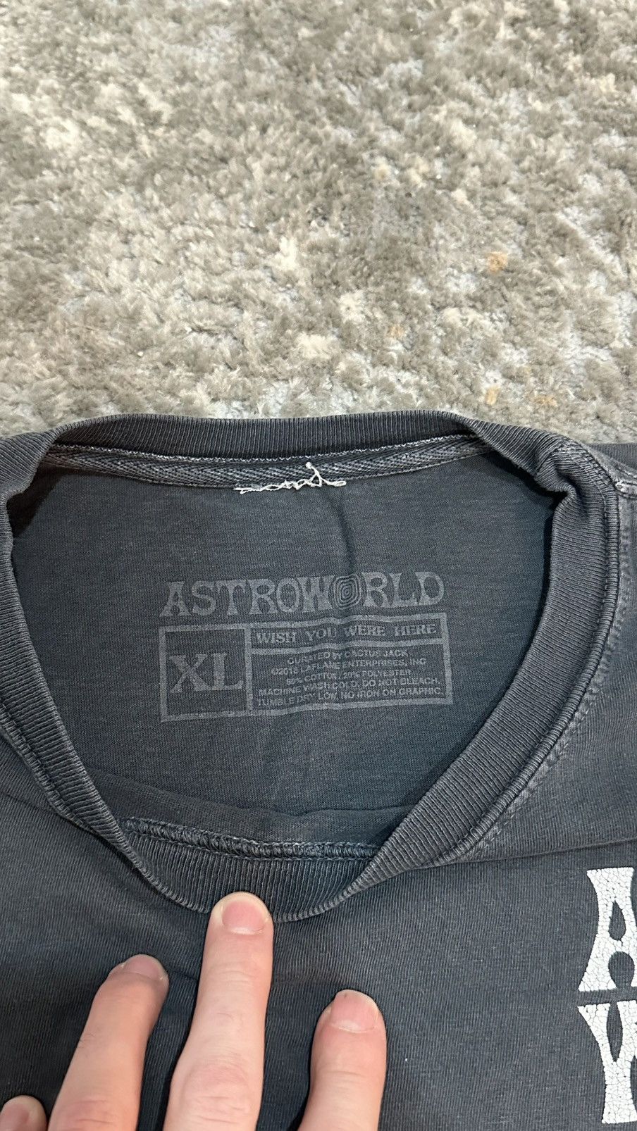 Travis Scott Astroworld Staff tee XL Size US XL / EU 56 / 4 - 4 Thumbnail