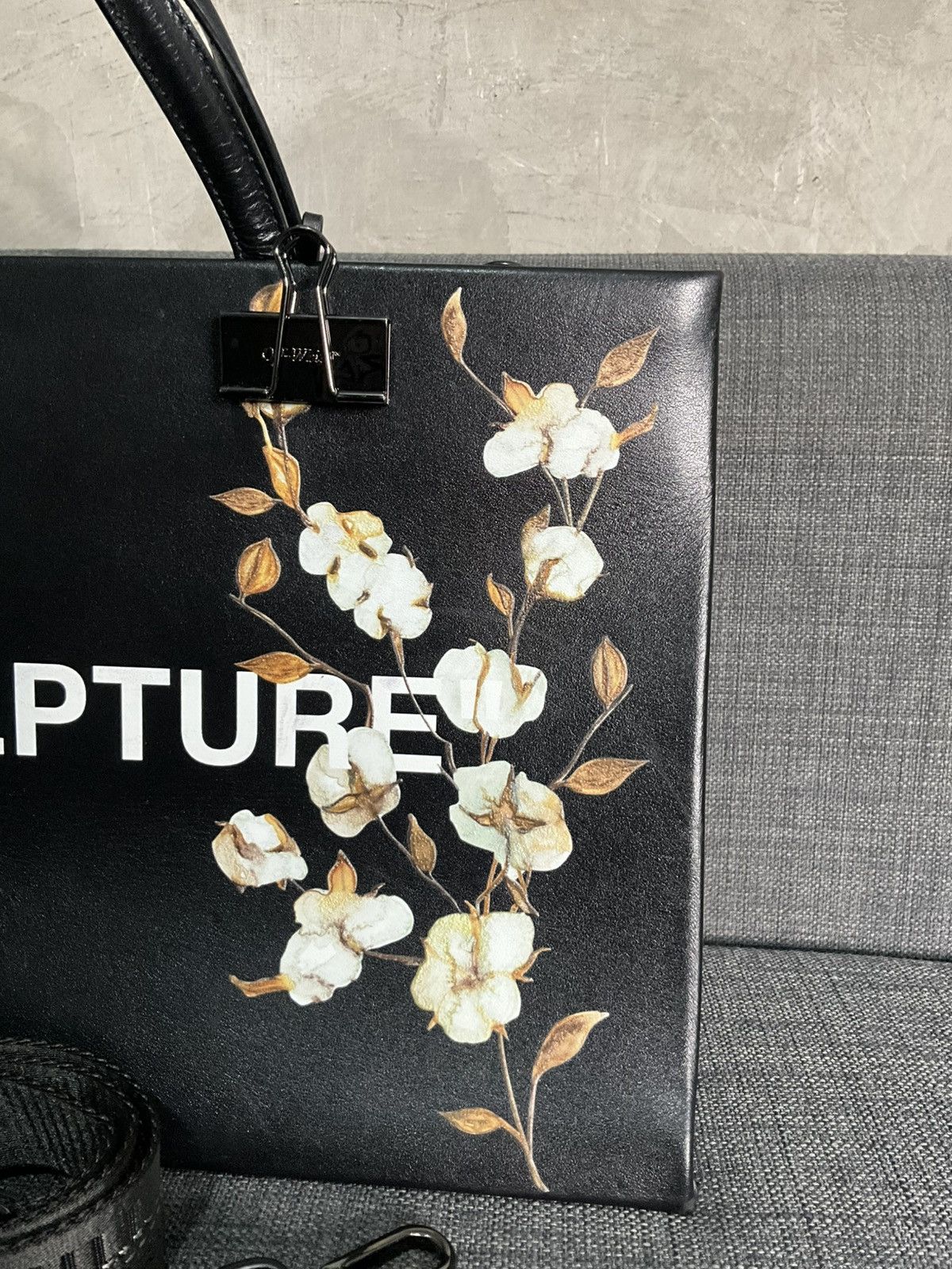 Off-White Off-white floral sculpture 2 way Handle bag Size ONE SIZE - 3 Thumbnail