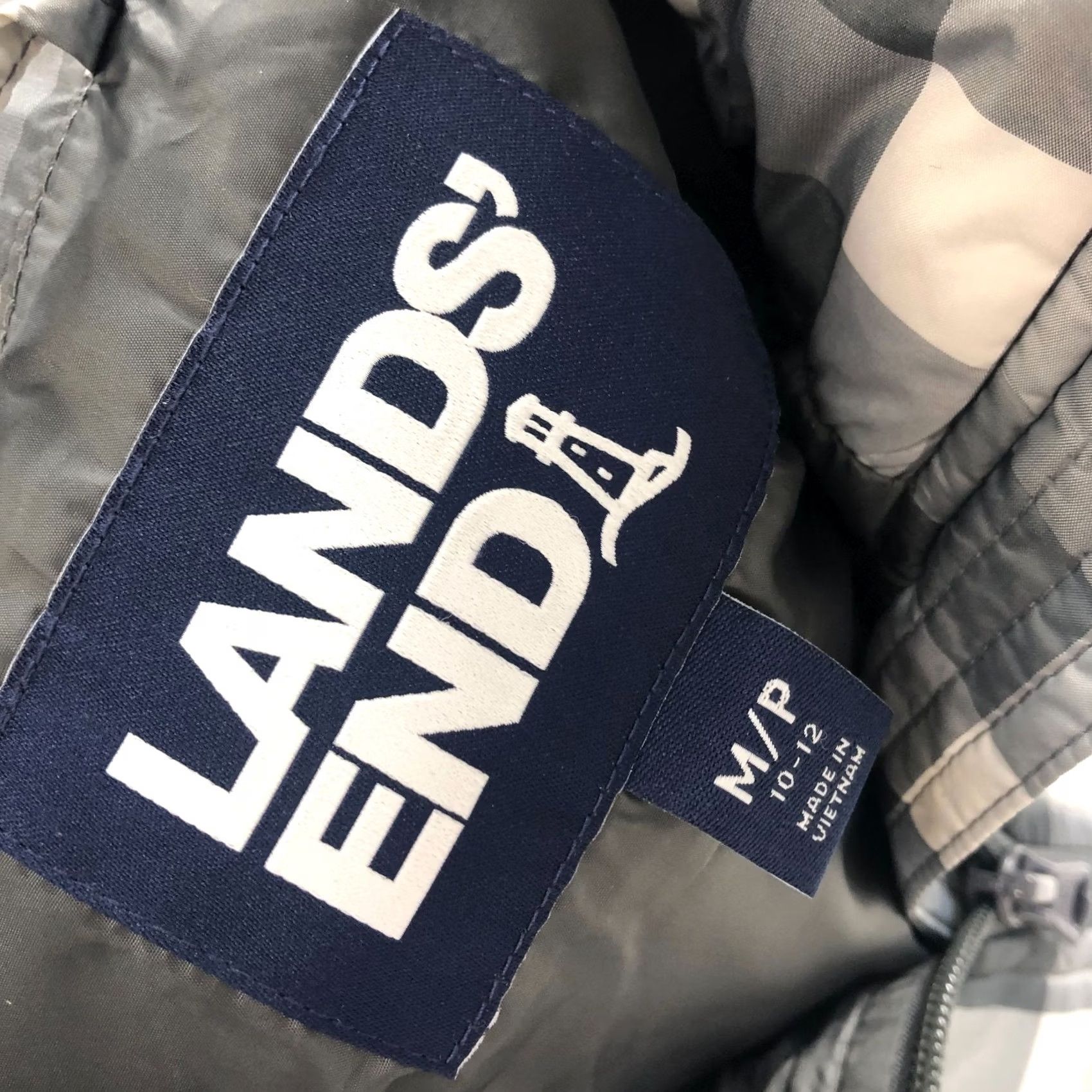 Lands' End Lands' End PM Petite Medium Womens Quilted Full Zip Vest Gray Vest, Quilted, Full Zip, Wool/Polyester, Knit, Vest for Women, Size PM, Gray Size M / US 6-8 / IT 42-44 - 6 Thumbnail
