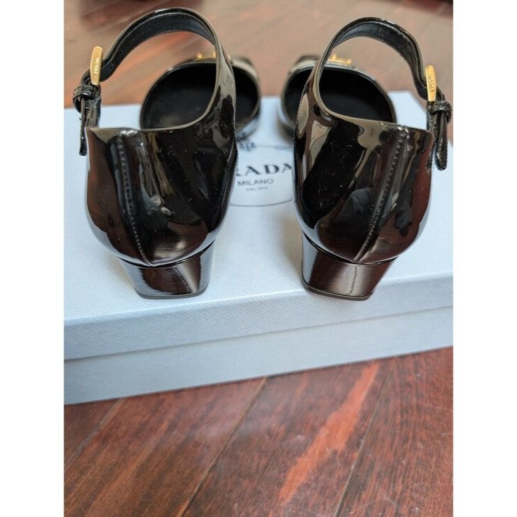 Prada Prada Vernice 35mm Patent-Leather Pumps NIB Size US 9.5 / IT 39.5 - 10 Thumbnail