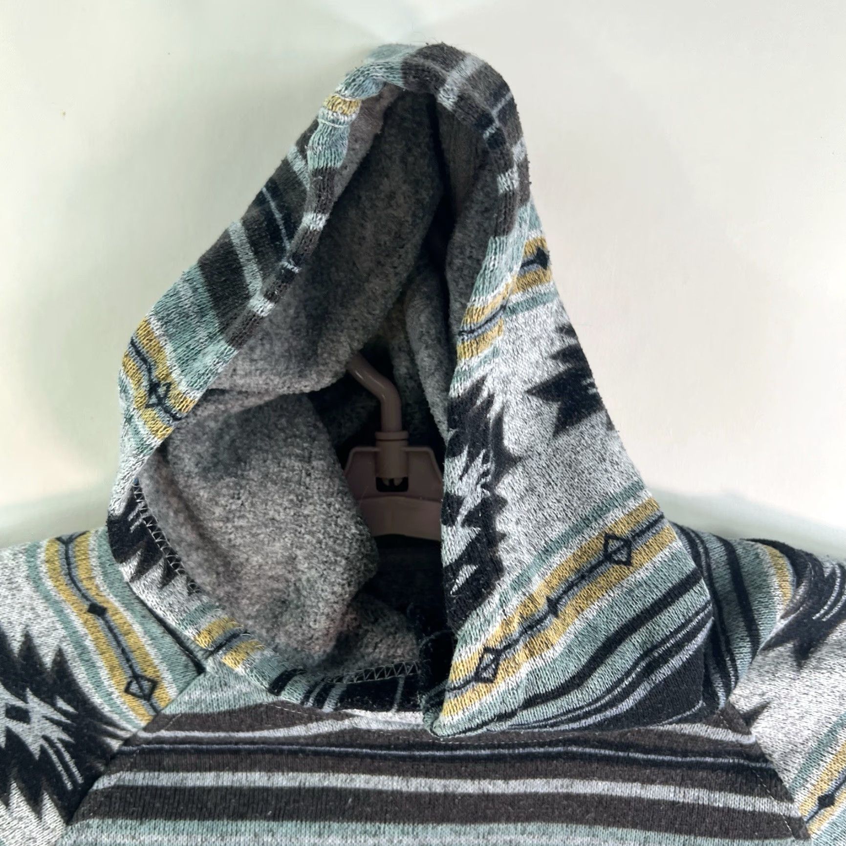Vintage rue 21 Aztec Southwest Knit Pullover Hoodie Womens M Geometric Blue Aztec Phase (Brand: rue21) Size M / US 6-8 / IT 42-44 - 3 Thumbnail
