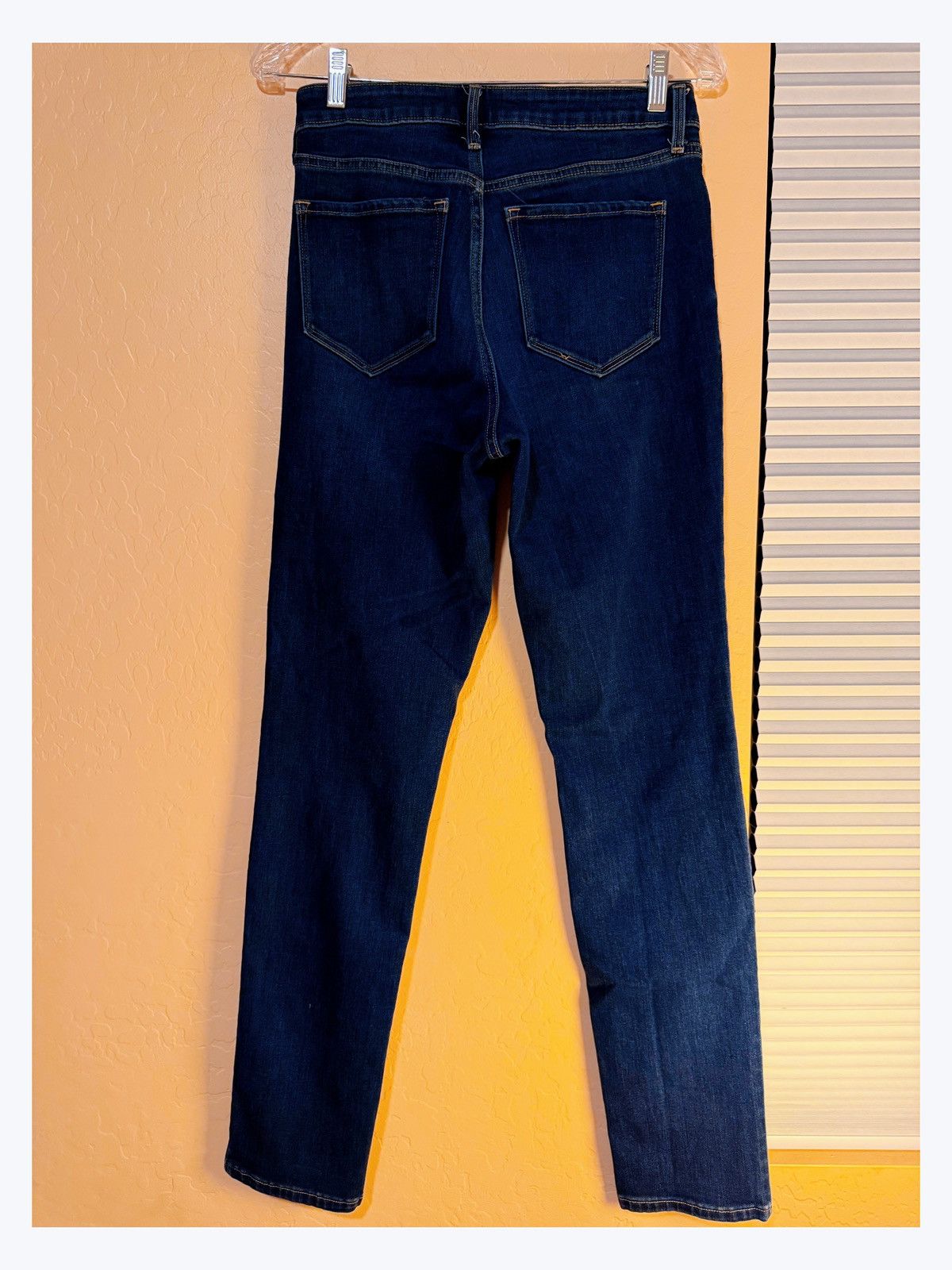 Old Navy Old Navy Power Slim Straight High Rise Jeans – Secret-Slim Size 30" / US 8 / IT 44 - 3 Thumbnail