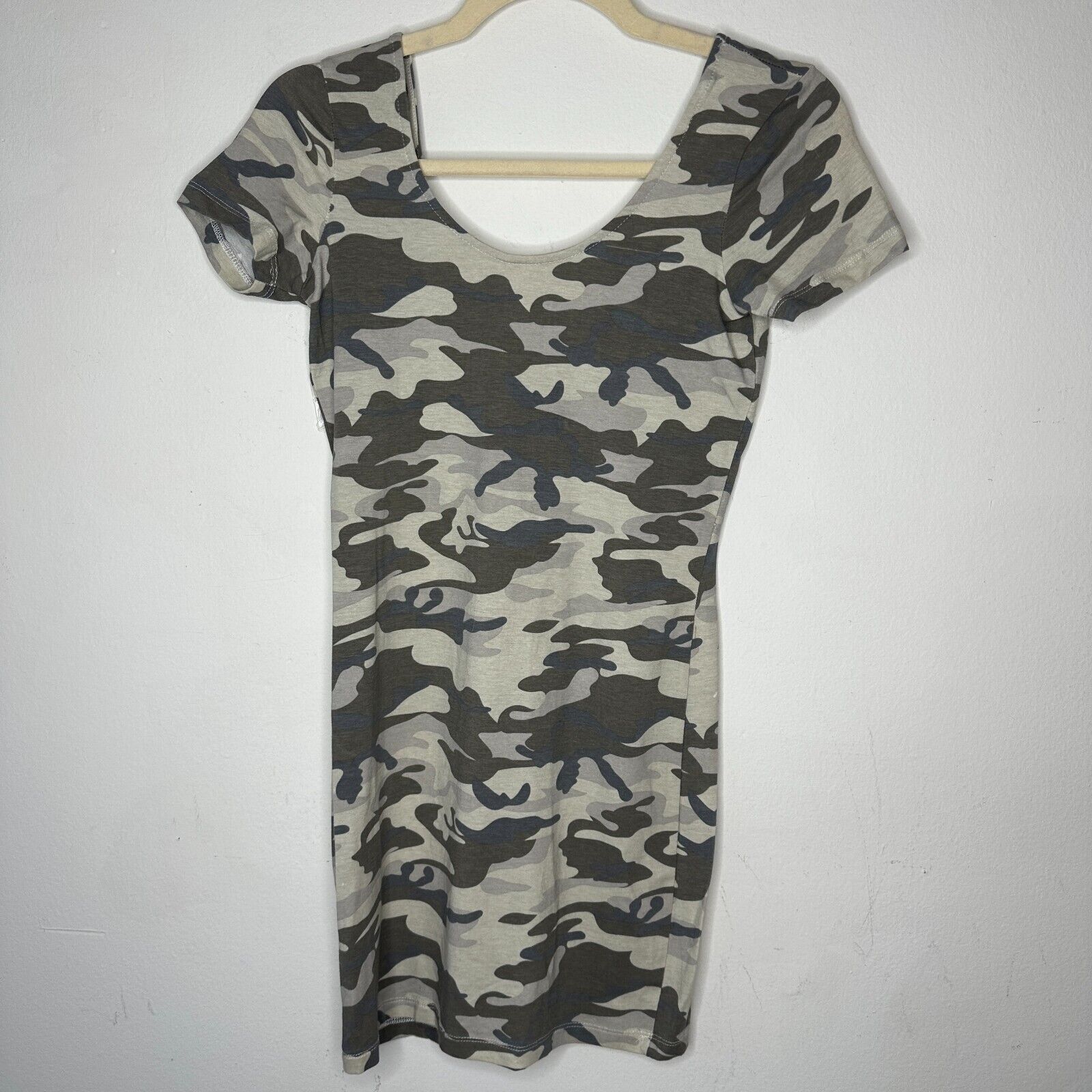 Other NWT Love Change Italy Camo Bodycon Dress Deep Low U Back S Size S / US 4 / IT 40 - 1 Thumbnail