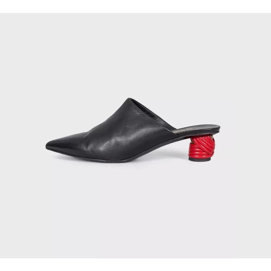 Balenciaga Balenciaga Black Leather Pointed Toe Mules Size 38 Size US 7 / IT 37 - 1 Thumbnail