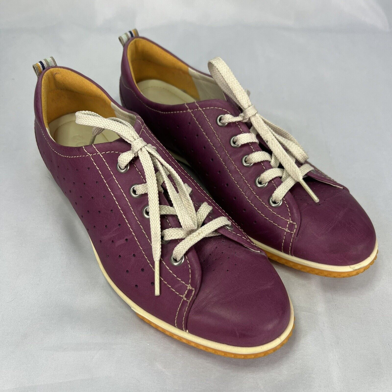 Ecco Ecco Pink Leather Lace Up Sneaker Shoes SIZE 9.5 US Size US 9.5 / IT 39.5 - 4 Thumbnail