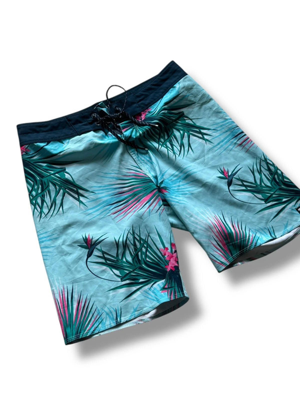 Billabong Billabong Boardwalk Swim Shorts Waist 28 Same Day Postage Size US 30 / EU 46 - 1 Thumbnail