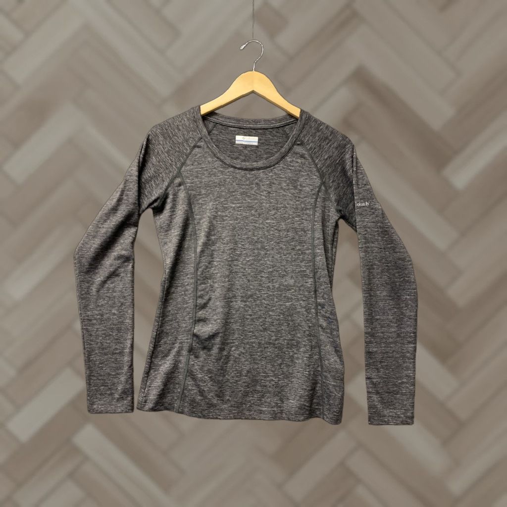 Vintage Columbia Women’s Fastest Track Long Sleeve Shirt sz S Gray Active /143-22 Size S / US 4 / IT 40 - 1 Thumbnail