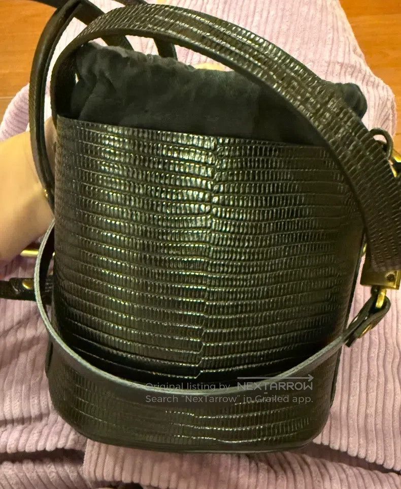 Vivienne Westwood Vivienne Westwood size os Classic Bucket Bag Size ONE SIZE - 3 Thumbnail