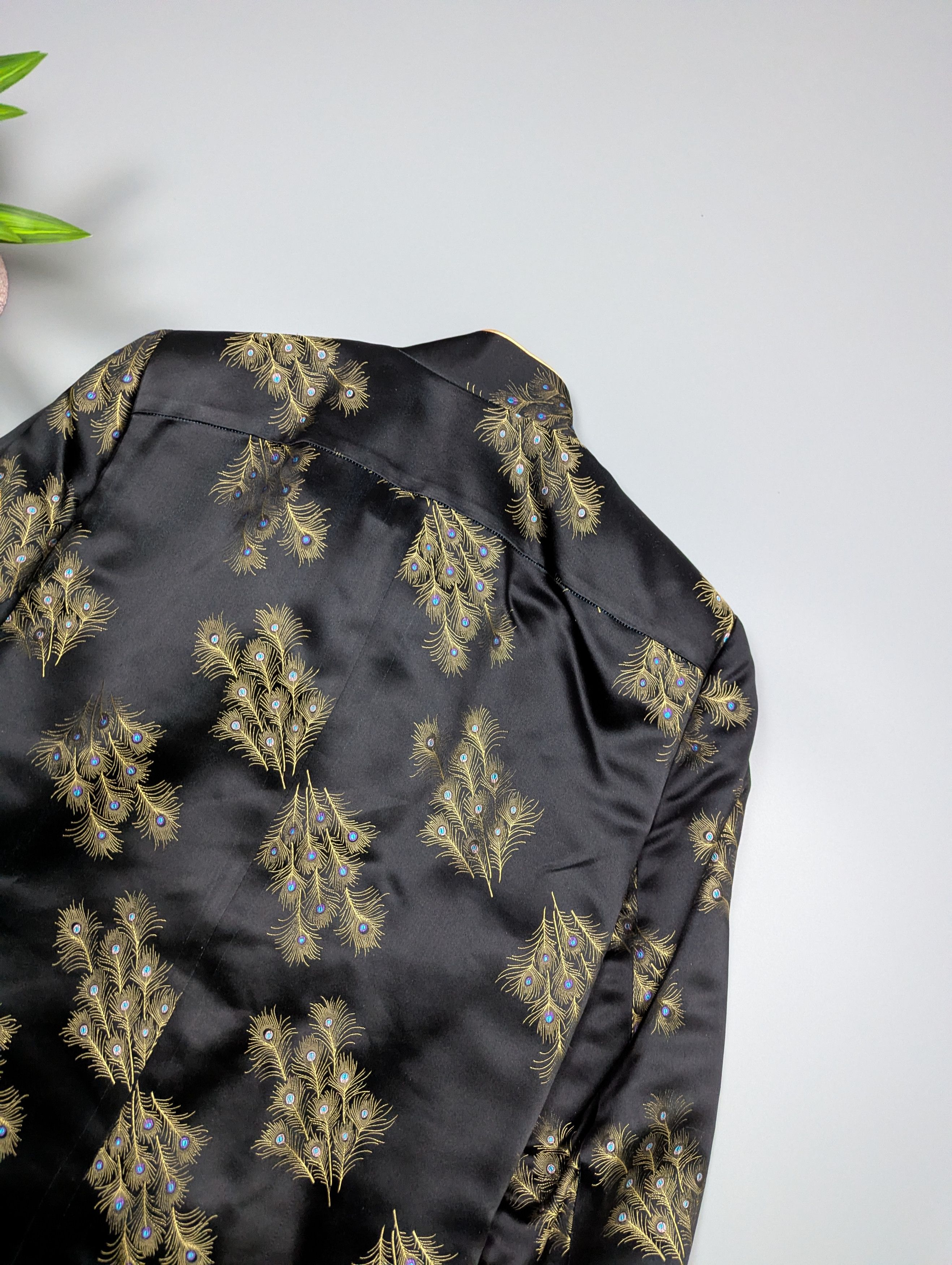 Vintage Vintage Satin Peacock Blazer Black Gold Handmade Size L Size L / US 10 / IT 46 - 16 Thumbnail