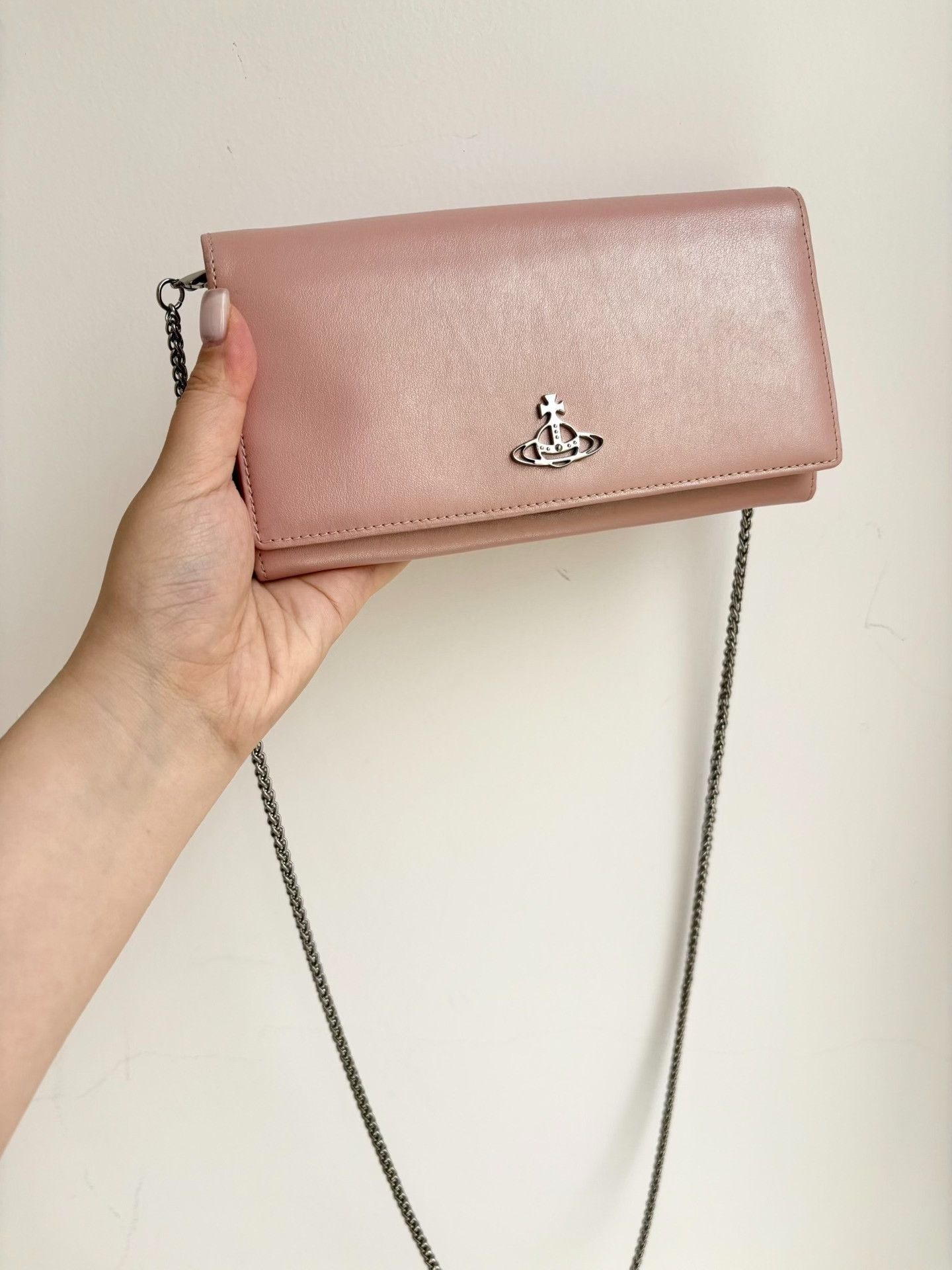 Vivienne Westwood Vivienne Westwood Vintage Pink Saturn Wallet Bag Size ONE SIZE - 1 Thumbnail