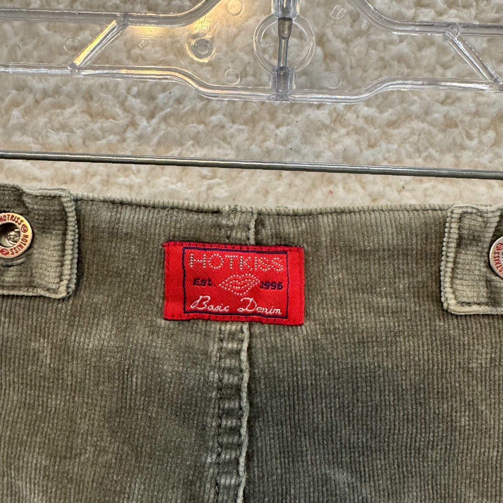 Vintage Y2K Vintage Corduroy Mini Skirt Olive Green Low Rise Belted Cargo 0 2 24 25 Women's Womens Grunge Hot Kiss Corduroy Skirt Size 25" / US 0 / IT 36 - 4 Thumbnail