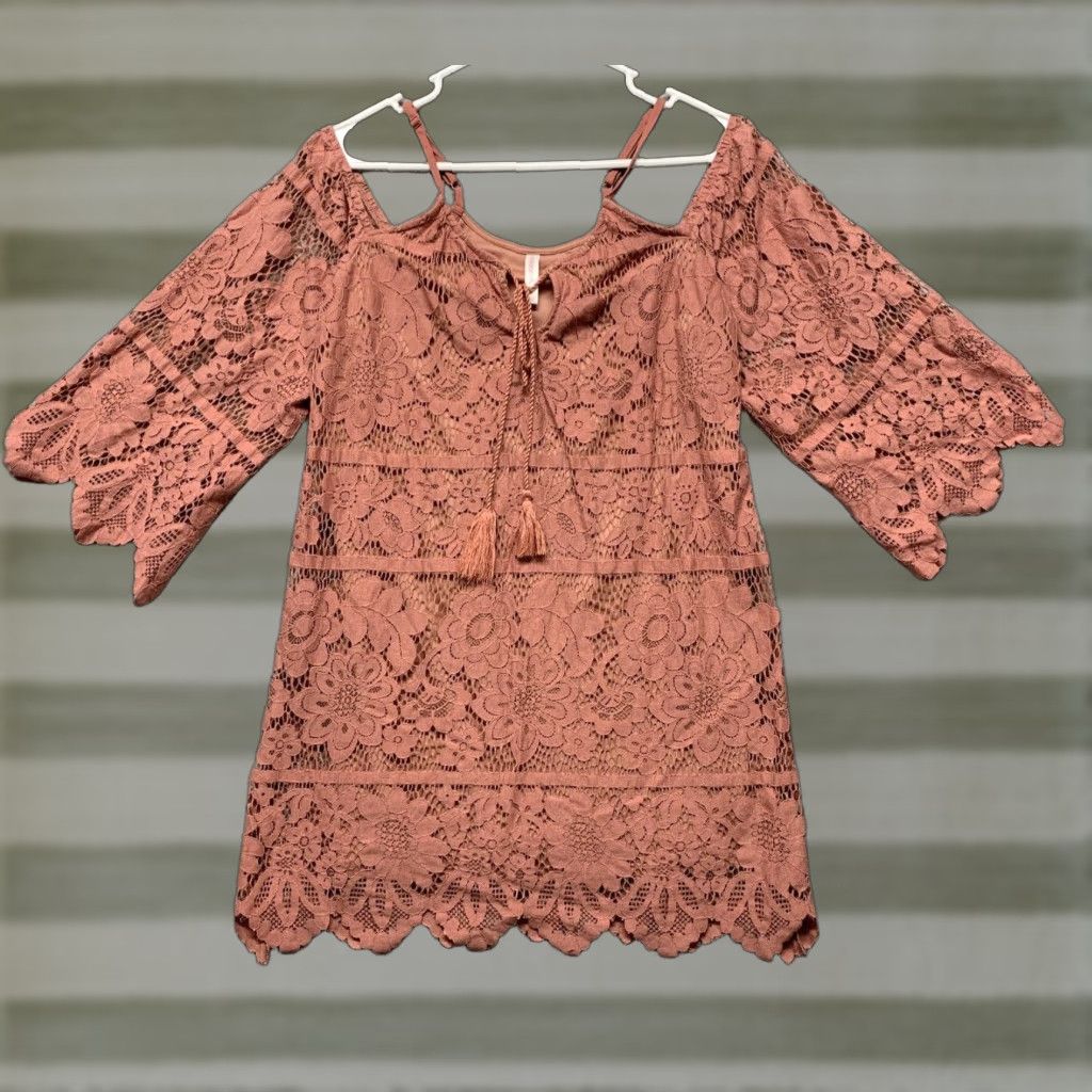 Vintage Xhilaration Dress Women’s XS Lacy Knee Length Dusty Rose Lined Off Shoulders Dress Size XS / US 0-2 / IT 36-38 - 1 Thumbnail