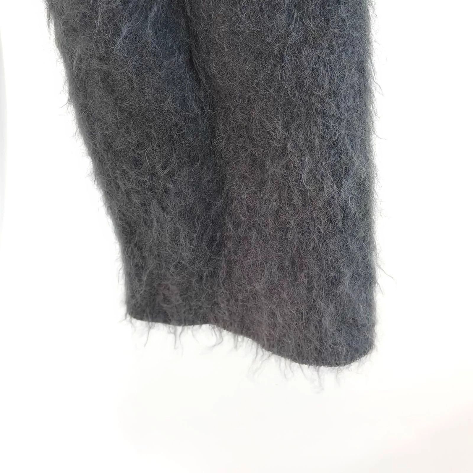 Celine Celine Long Sleeve Short Sweater M Size M / US 6-8 / IT 42-44 - 2 Thumbnail