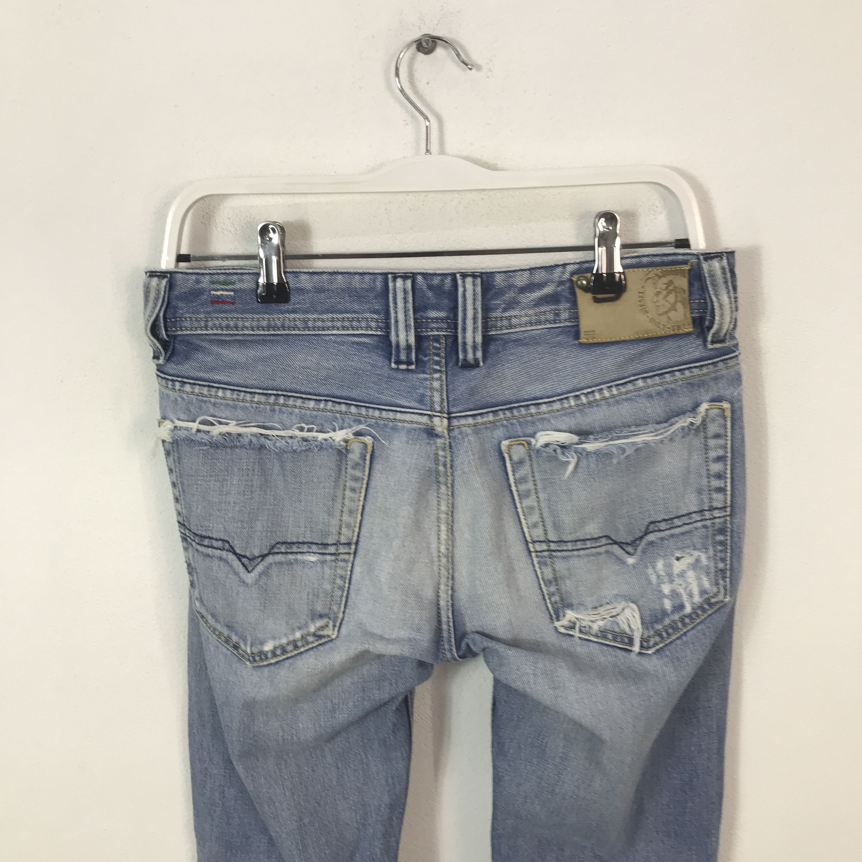 Diesel Diesel industries distressed denim pants K54B16 Size US 30 / EU 46 - 5 Thumbnail