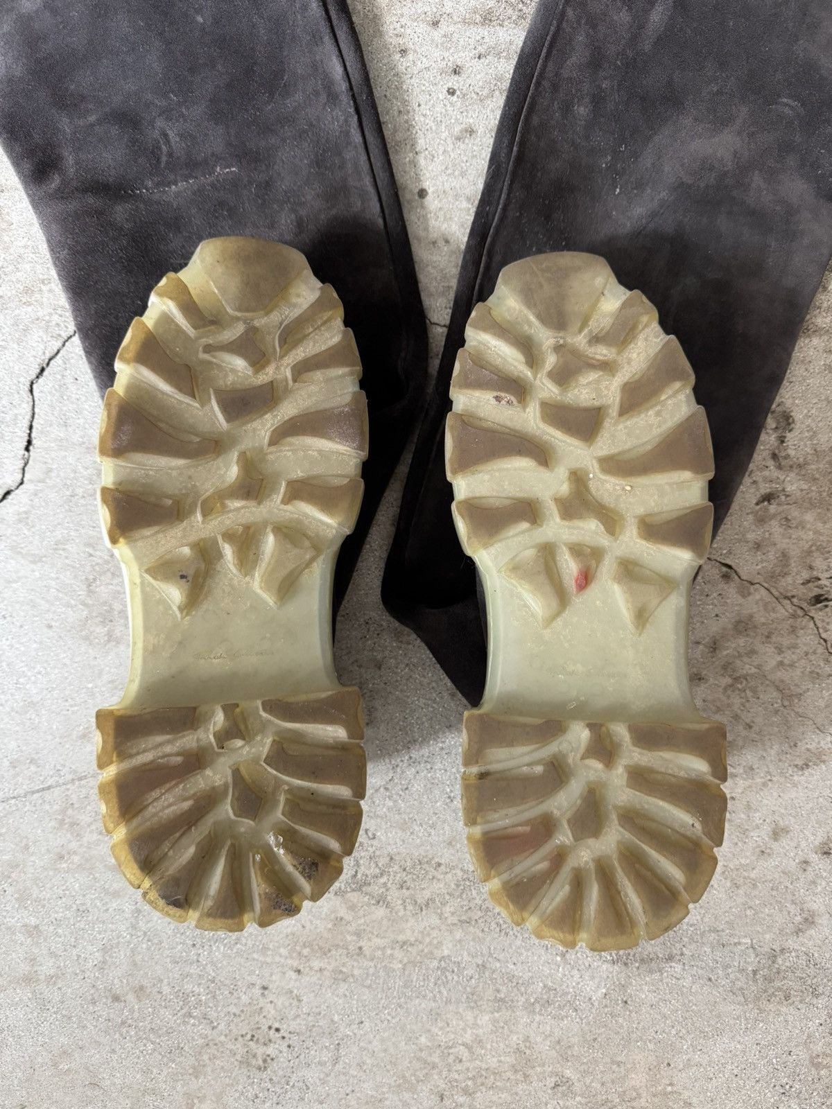 Rick Owens ARCHIVE RICK OWENS SAMPLE BOZO TRACTOR SUEDE LONG BOOT Size US 8.5 / EU 41-42 - 2 Thumbnail