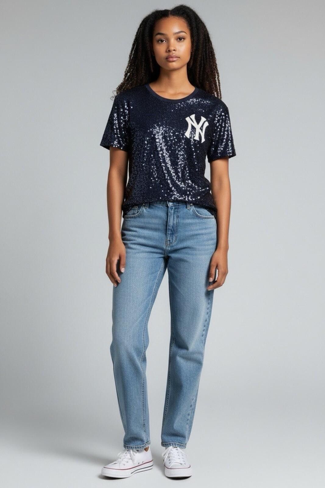 MLB Aaron Judge New York Yankees Youth Girls Blue Sequin V-Neck Size ONE SIZE - 2 Thumbnail