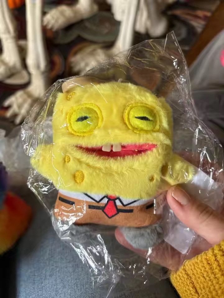 FOR OTHERS Gap-Toothed Spongebob Plush Keychain Pendant Size ONE SIZE - 3 Thumbnail