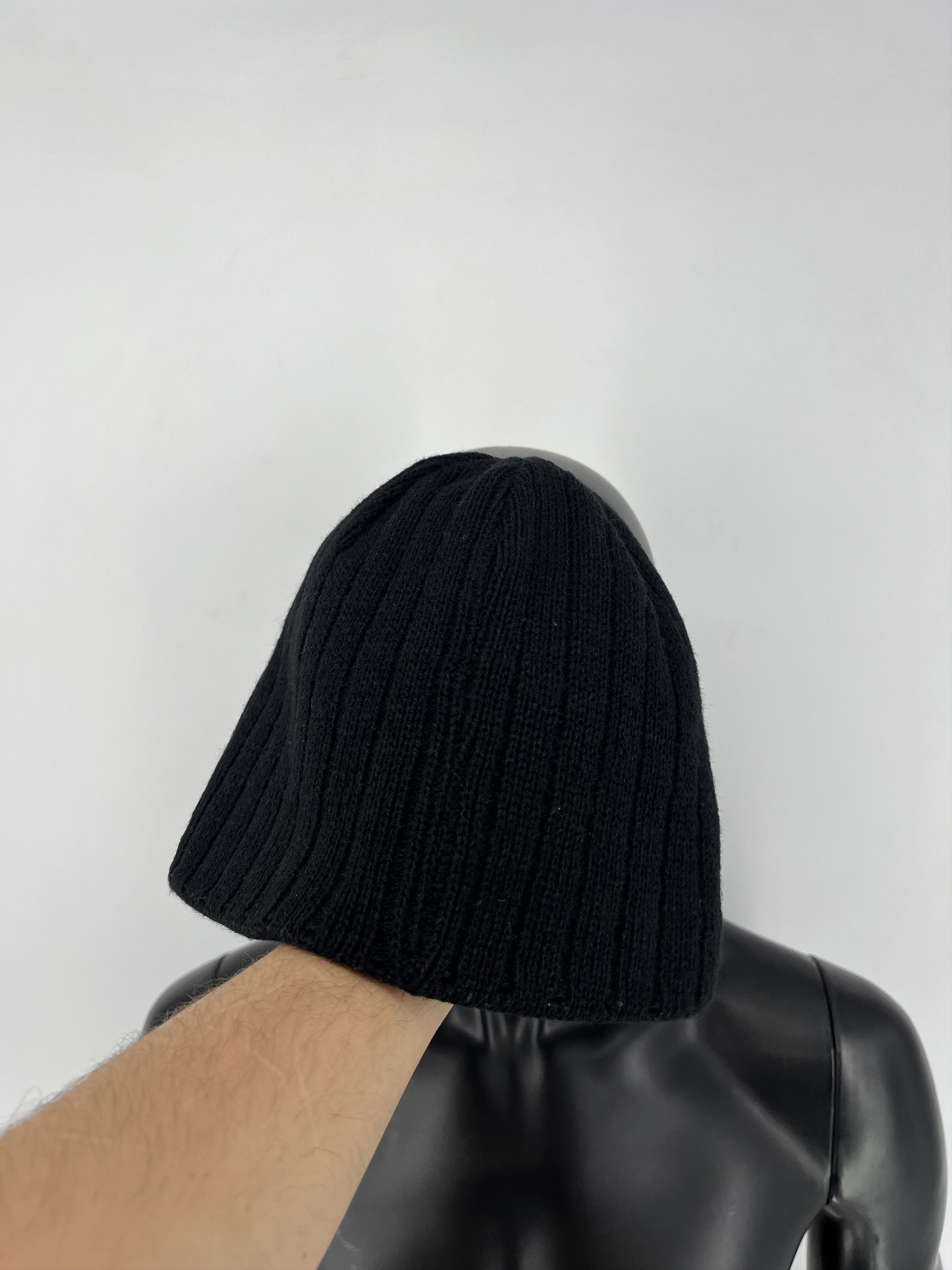 Jack Wolfskin Vintage Jack Wolfskin Big Logo Beanie Hat Streetwear Straigh Size ONE SIZE - 3 Thumbnail