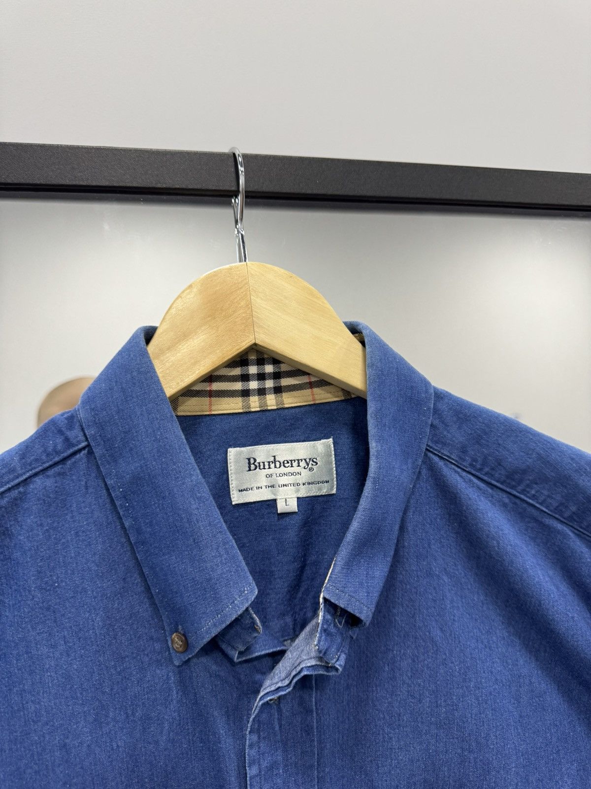 Burberry Burberry’s vintage denim shirts size L Size US L / EU 52-54 / 3 - 5 Thumbnail