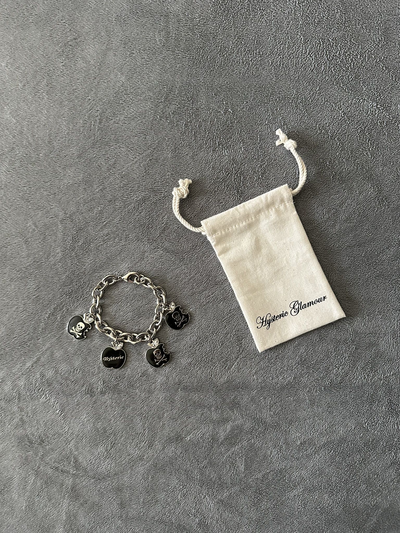 image of Hysteric Glamour Apple Bracelet in Black, Men's