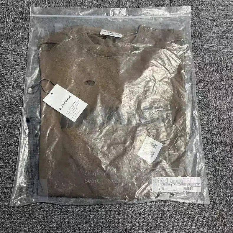 Balenciaga Balenciaga Gray Logo Print Short Sleeve T-shirt. Size US XXS / EU 40 - 4 Thumbnail