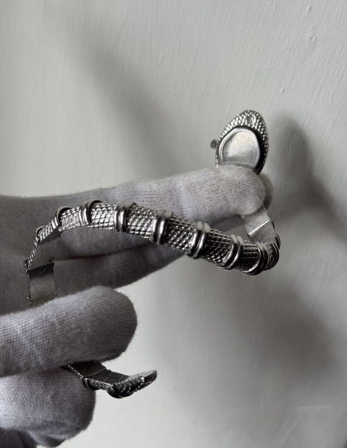 Japanese Brand × Vintage Metal Snake Futuristic Minimalistic Bracelet Watch Size ONE SIZE - 1 Thumbnail