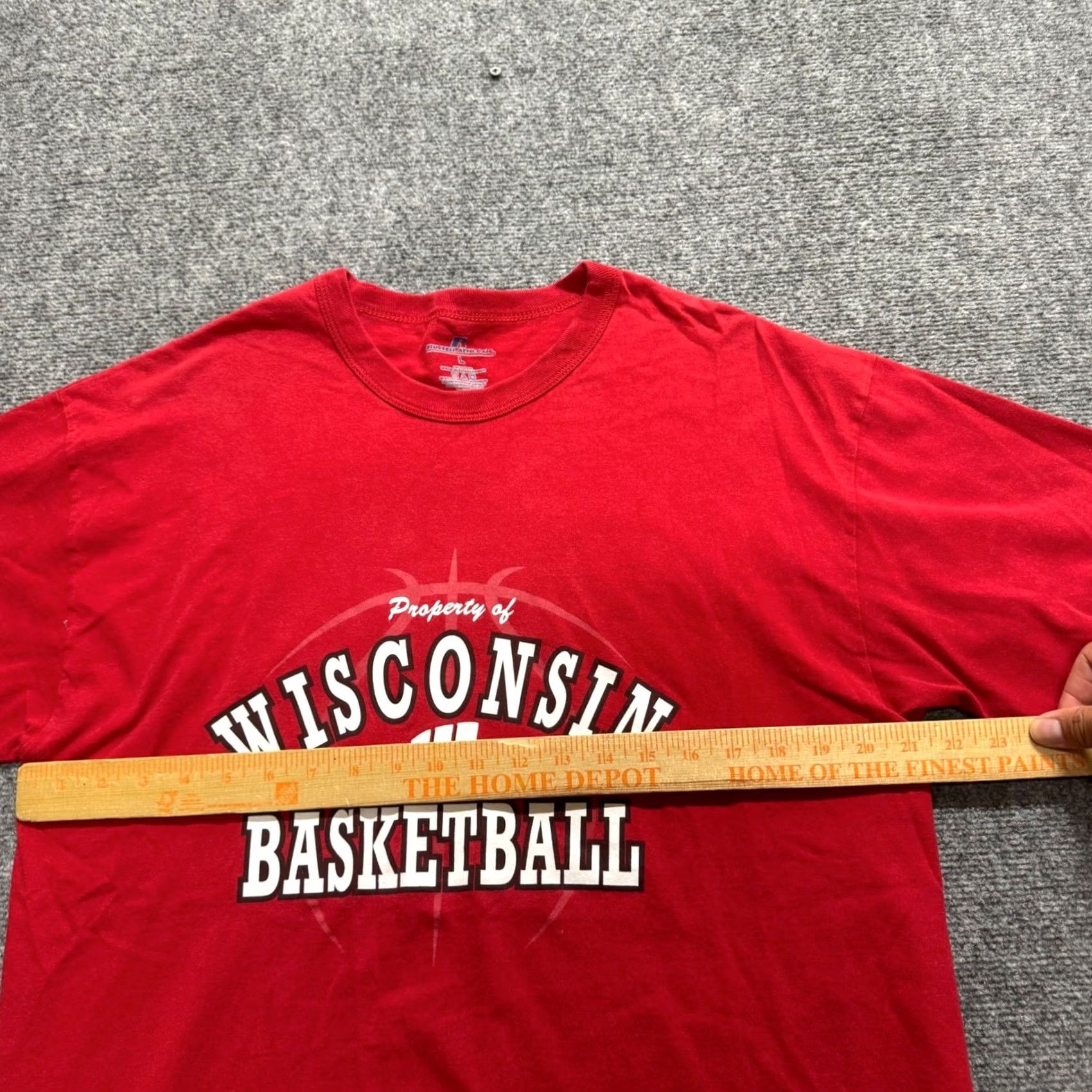 Russell Athletic VTG Wisconsin Basketball T-shirt Mens L Russell Athletic Red Y2K University Size US L / EU 52-54 / 3 - 5 Thumbnail