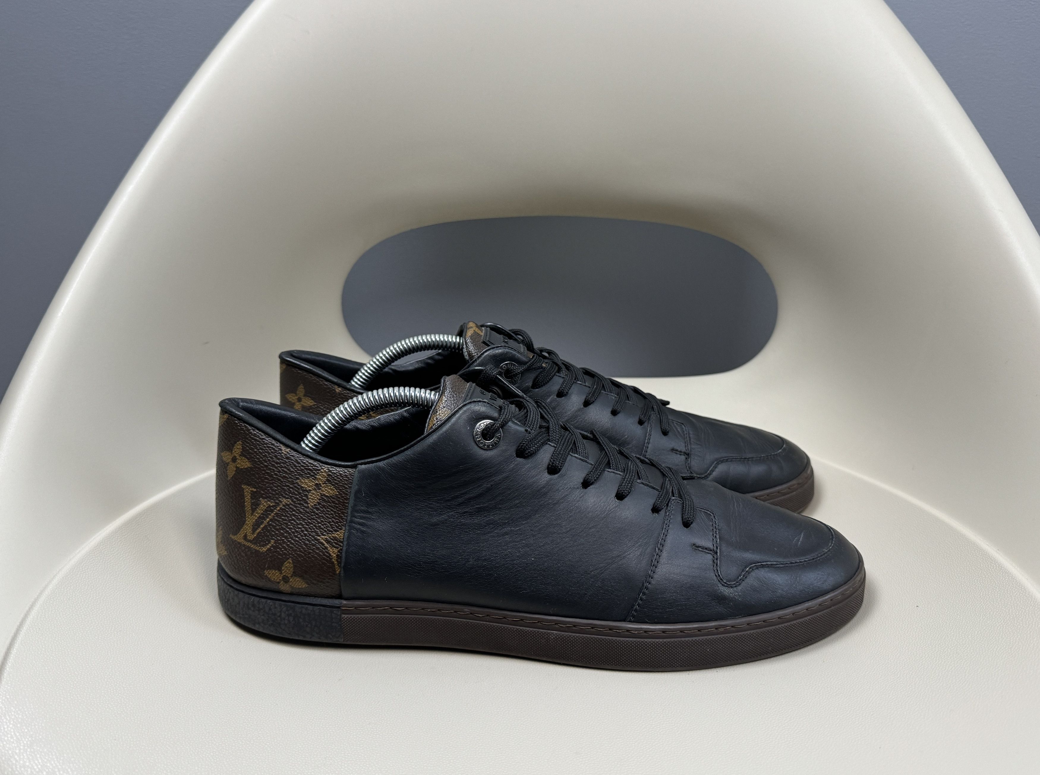 Leather Louis Vuitton Line-Up Monogram Leather Sneakers Size 8 US 9 Size US 9 / EU 42 - 1 Thumbnail