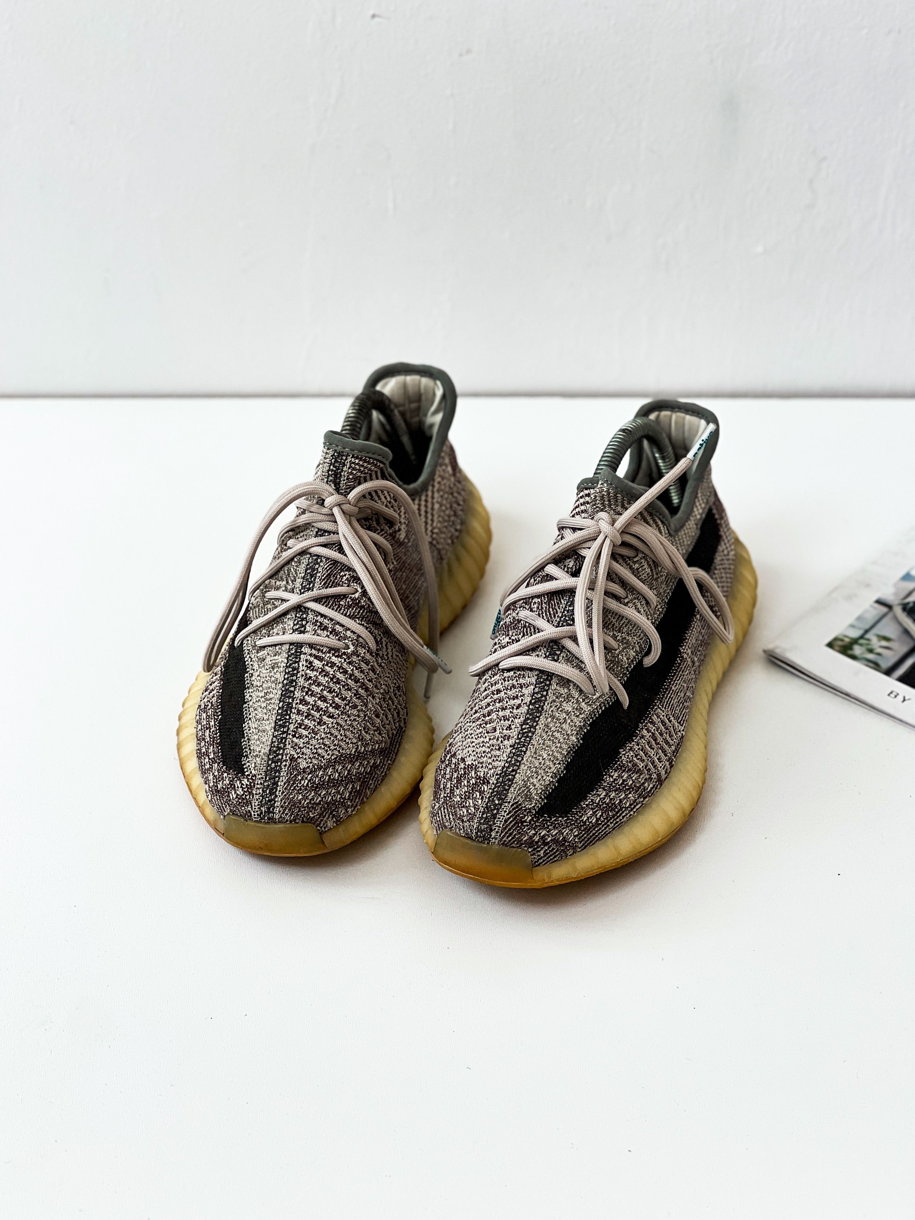 adidas gazelle silver green womens Adidas - Yeezy Boost 350 V2 'Zyon' (9 US) | myGemma | FR main image 0