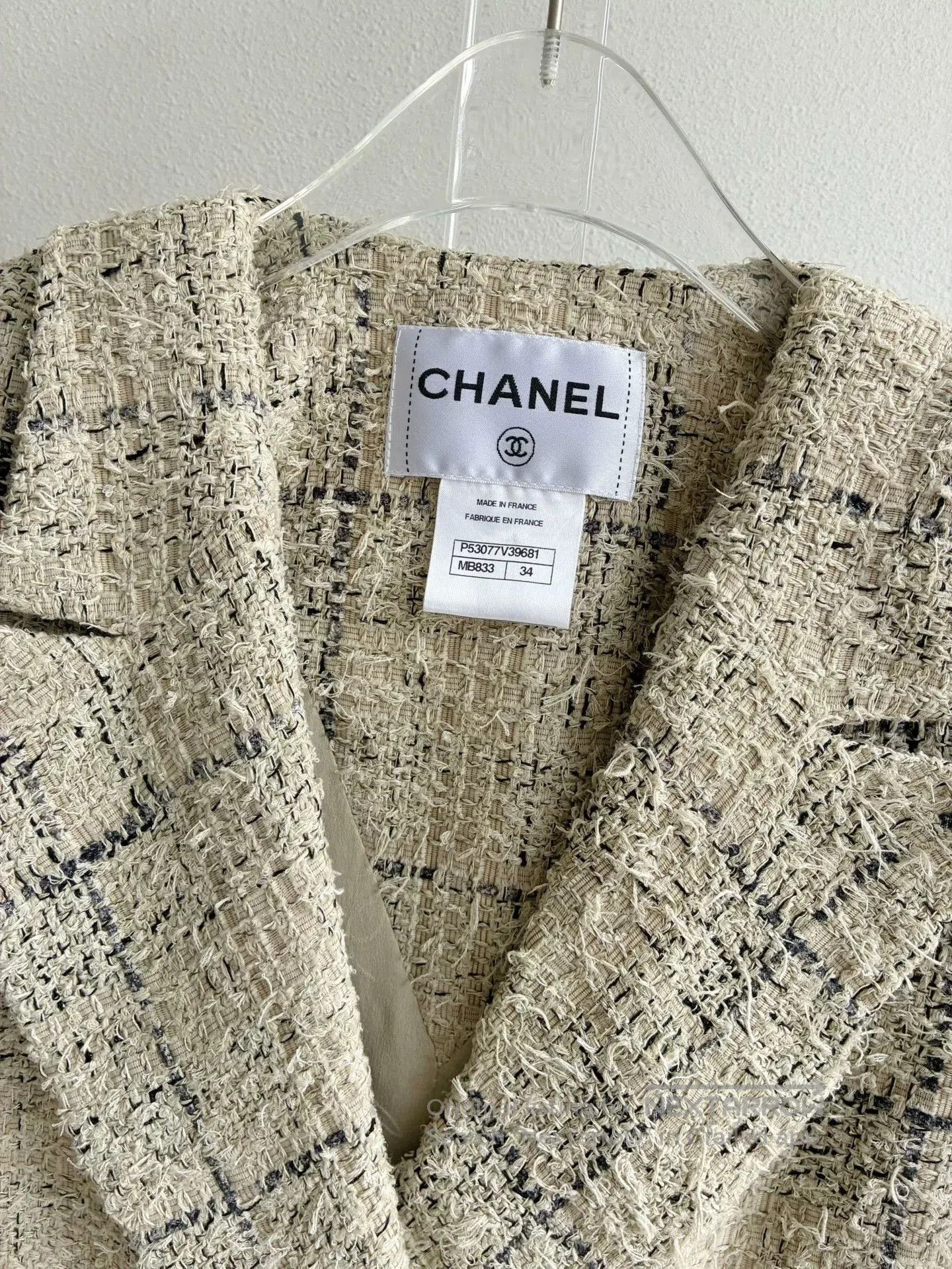 Chanel Chanel 16c Seoul Tweed Jacket. Size XXS / US 00 / IT 34 - 4 Thumbnail