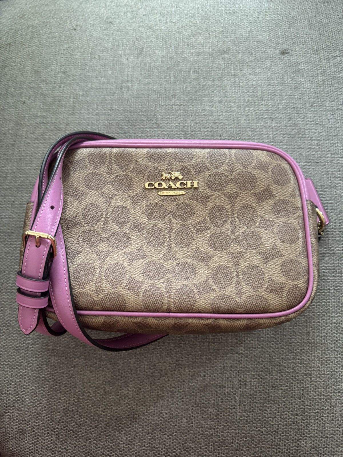 Coach Pink and brown coach shoulder bag Size ONE SIZE - 1 Thumbnail