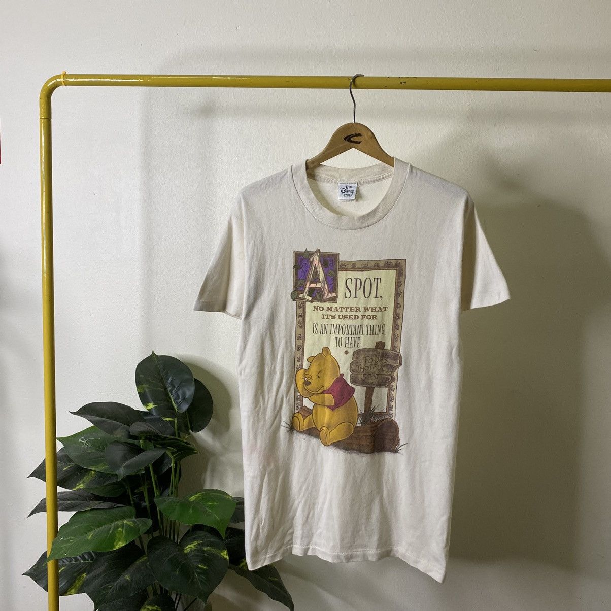 Disney Vintage 1990s Disney Winnie The Pooh Cartoon T Shirt Size US M / EU 48-50 / 2 - 1 Thumbnail