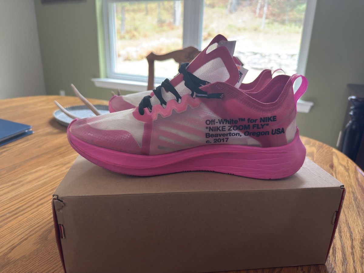 Nike × Off-White Pink tulip off white zoom fly Size US 12 / EU 45 - 3 Thumbnail