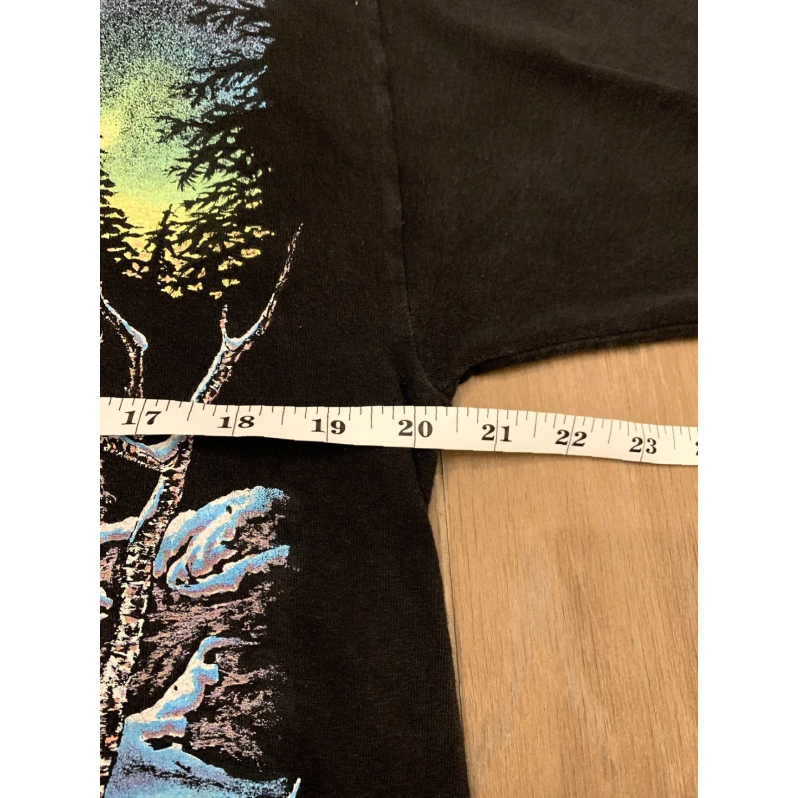 Vintage VINTAGE Stand Out Designs Graphic Tee 1990s Adult Large White White Tail Deer Mens Size US L / EU 52-54 / 3 - 4 Thumbnail