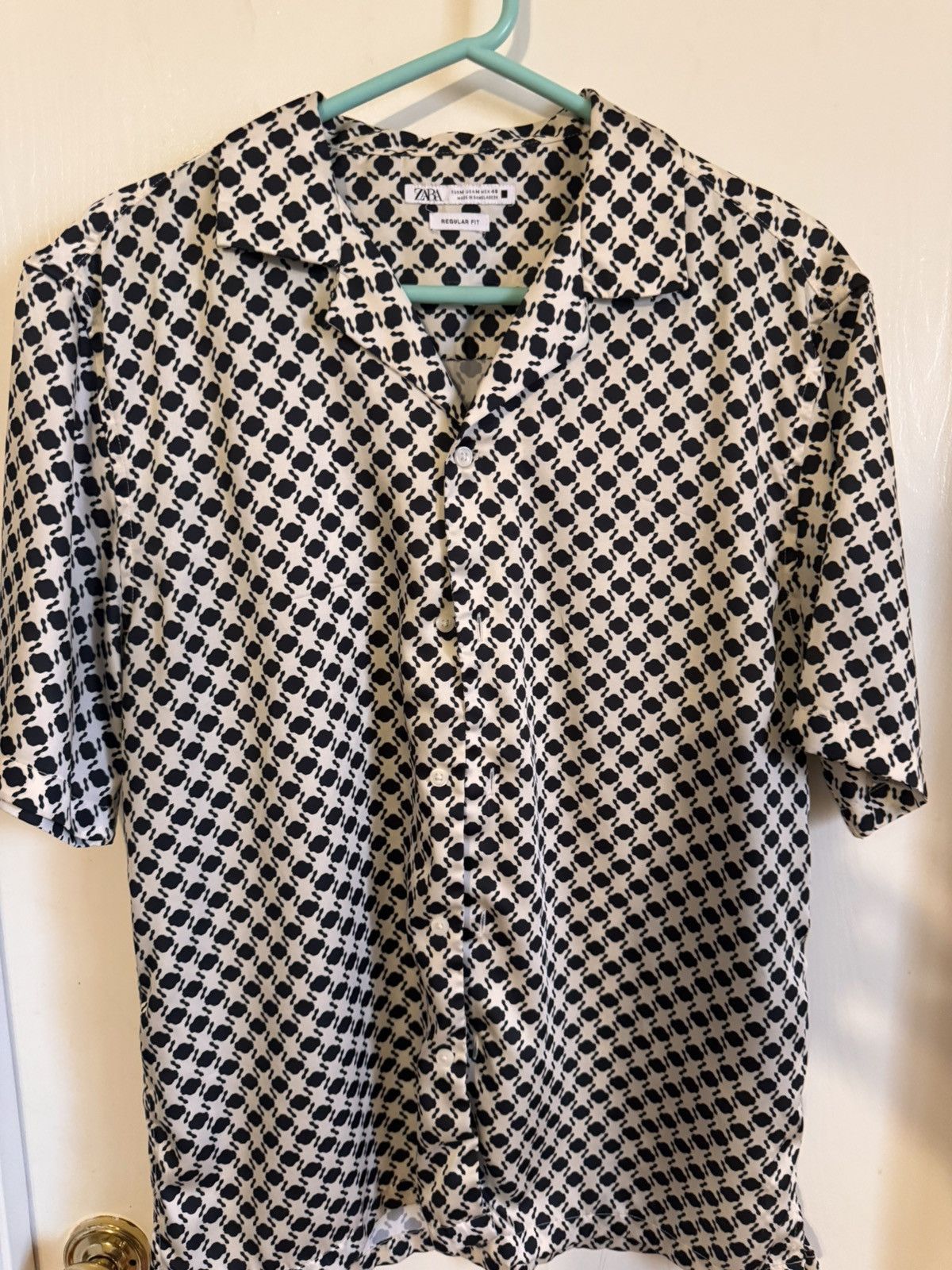 Zara White/black Patterned Zara Short Sleeve Button Up Size US M / EU 48-50 / 2 - 1 Thumbnail
